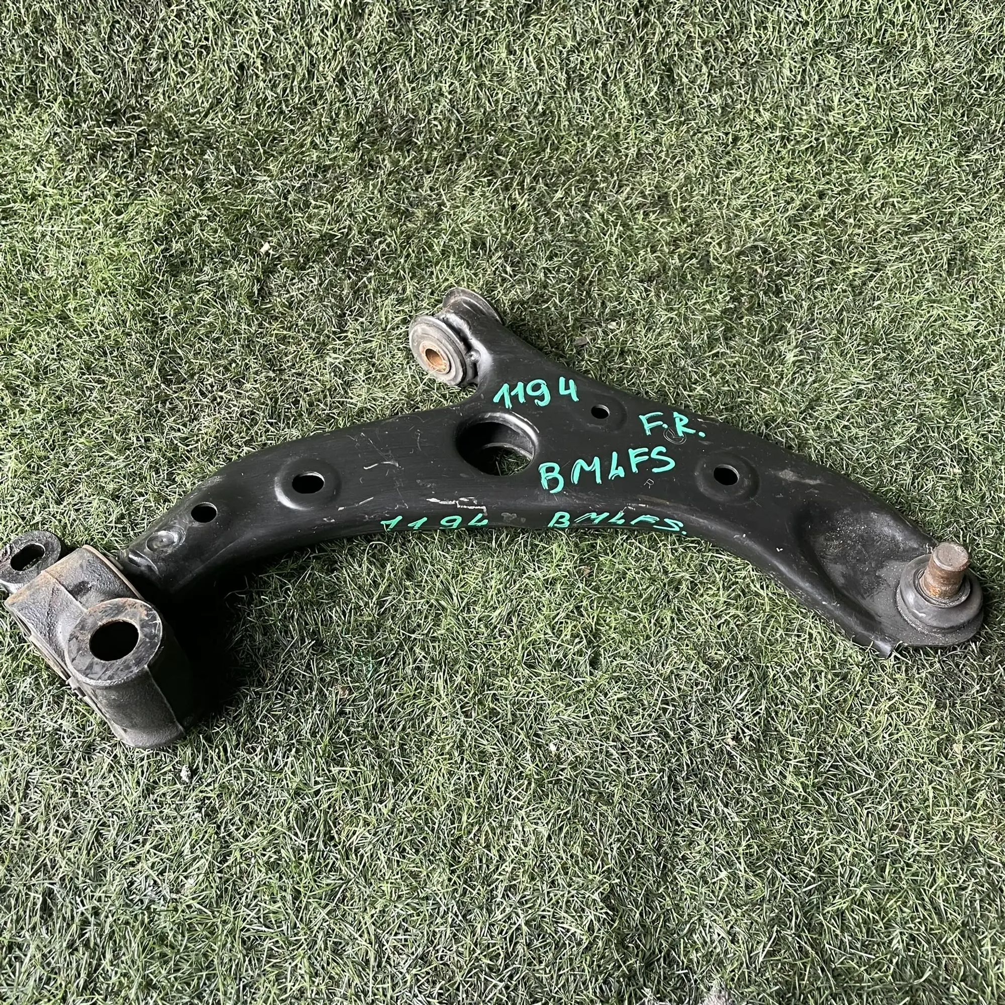https://ycs.partsauto.market/partsauto-images/thmbs/userImages/772e461030aea93f4dbb6447c0f924d3/part/4fe33572-6dfe-408b-b178-0f187e0c433c_1776932531627.jpg