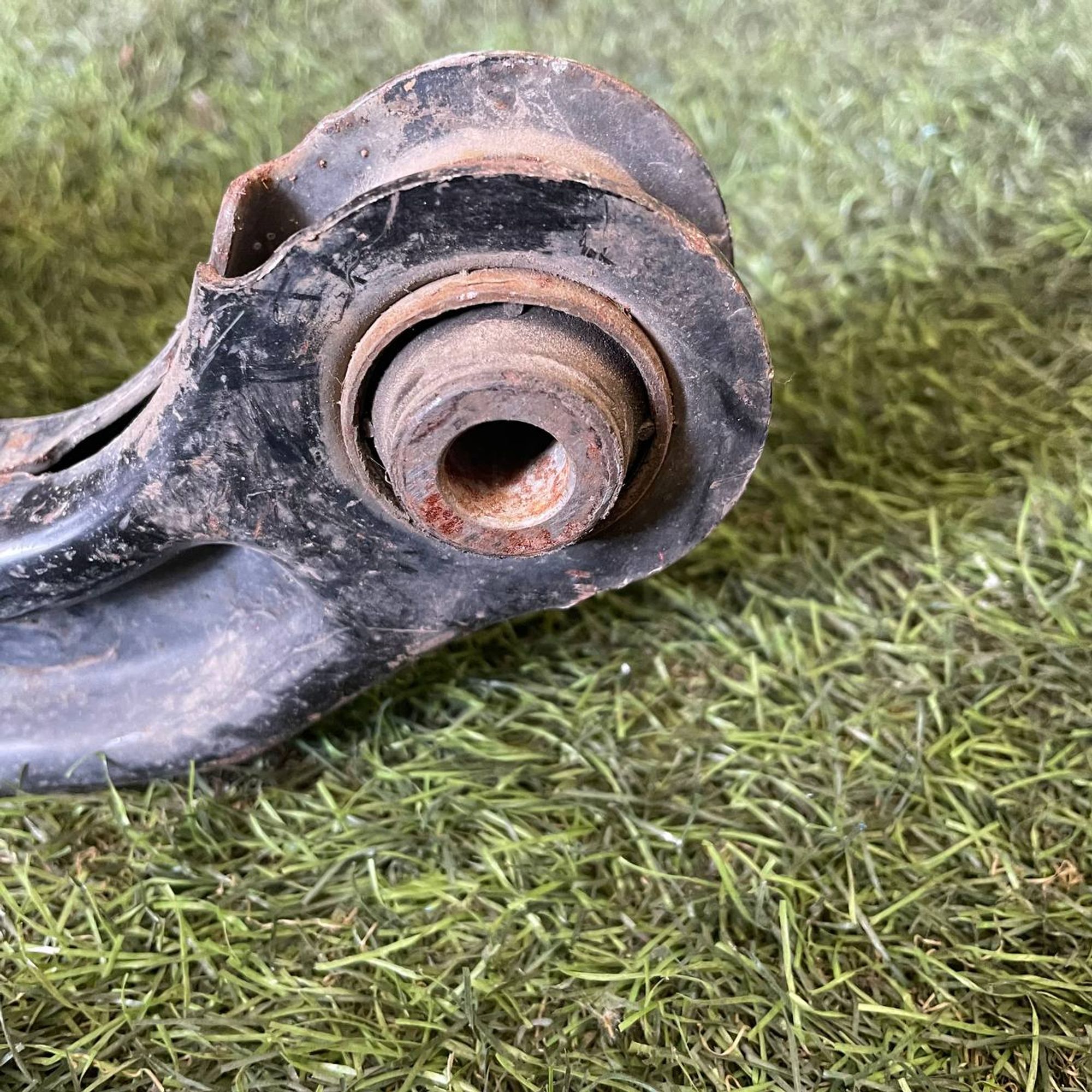 12 Рычаг задний левый нижний Honda Stepwgn RF1, 3500 рублей, Невинномысск