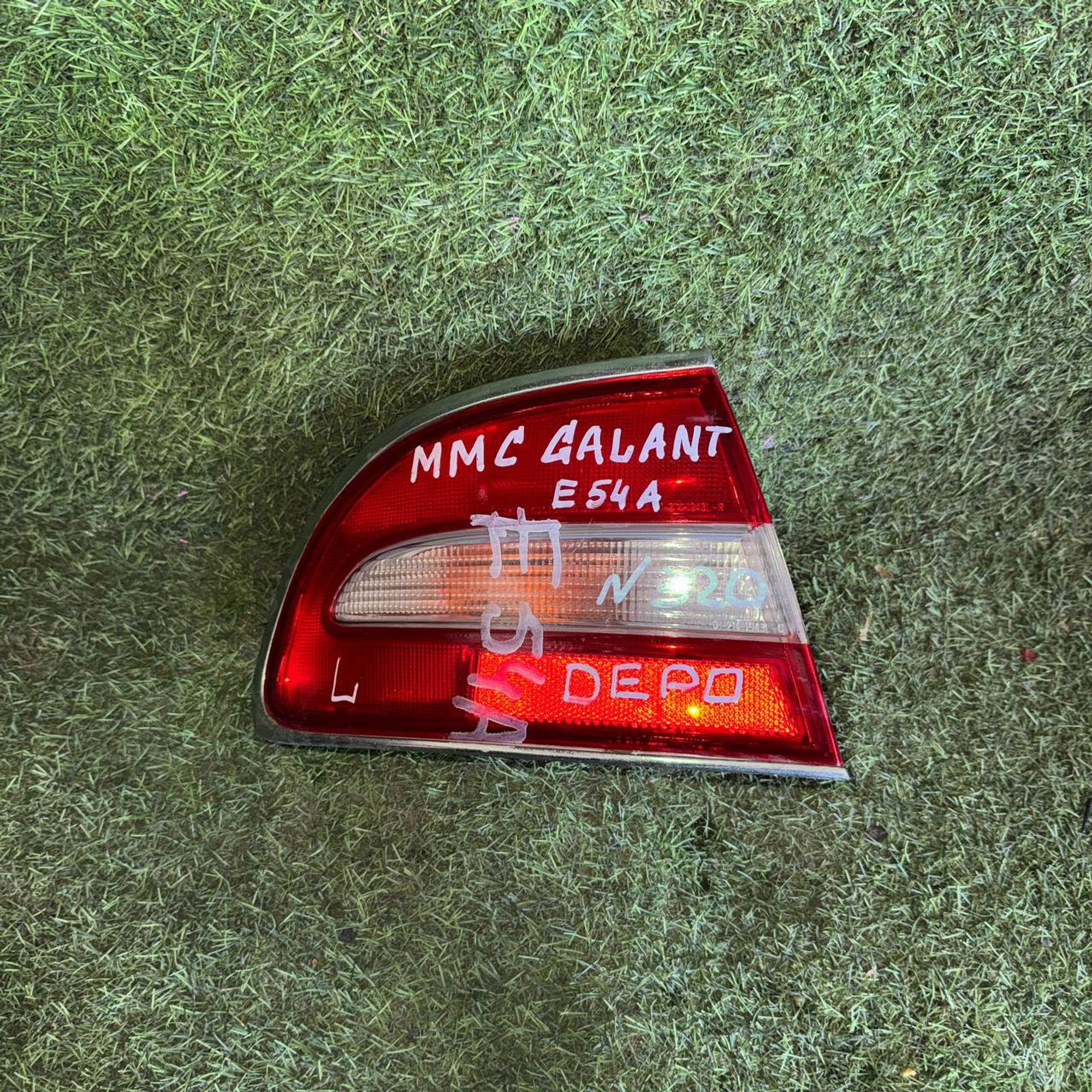 320 Фонарь задний левый MITSUBISHI GALANT E54A, 3500 рублей, Невинномысск