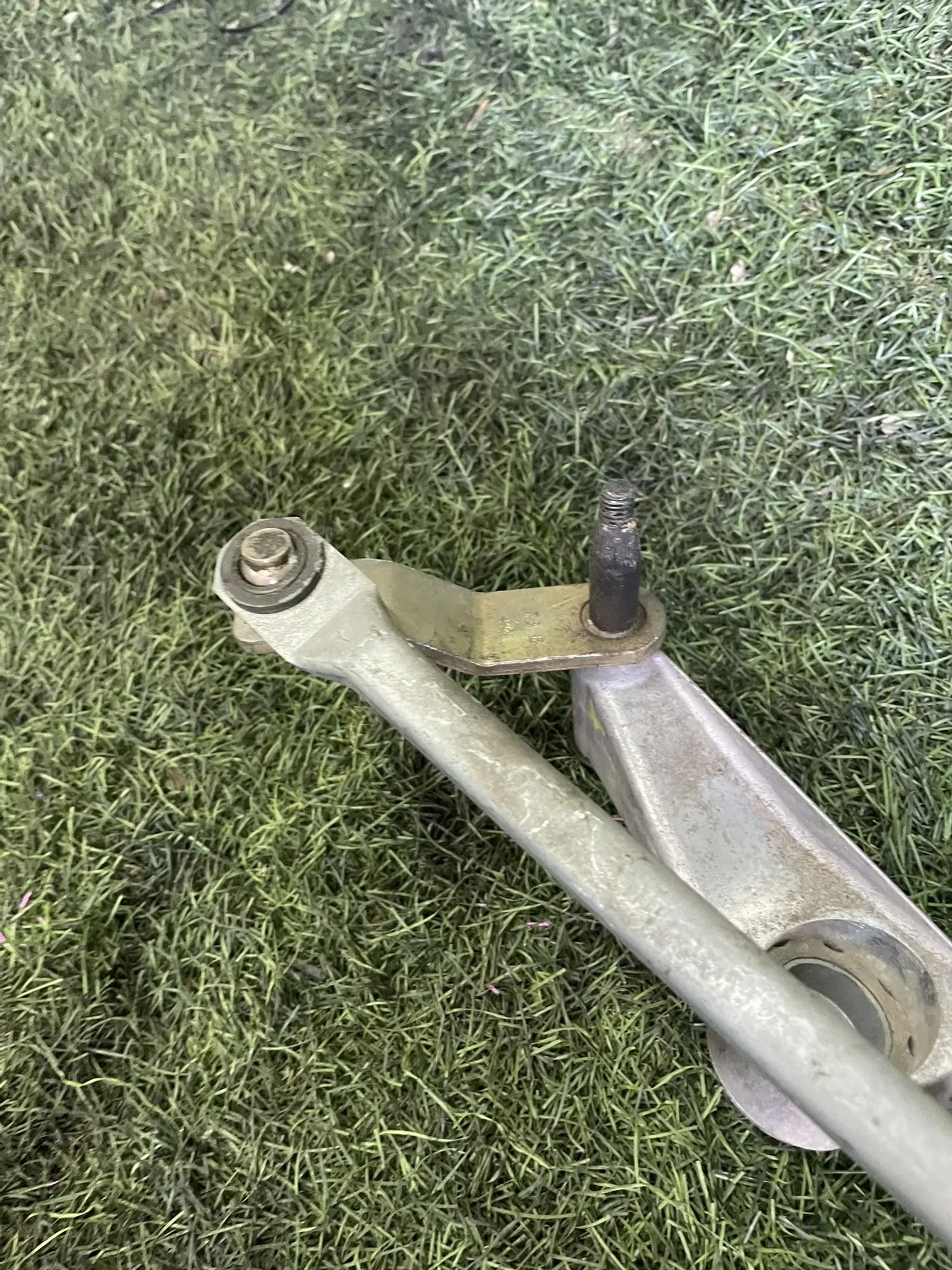 https://ycs.partsauto.market/partsauto-images/thmbs/userImages/772e461030aea93f4dbb6447c0f924d3/part/5071652e-ca98-49ab-b974-0384a1f1b259_1775721353003.jpg