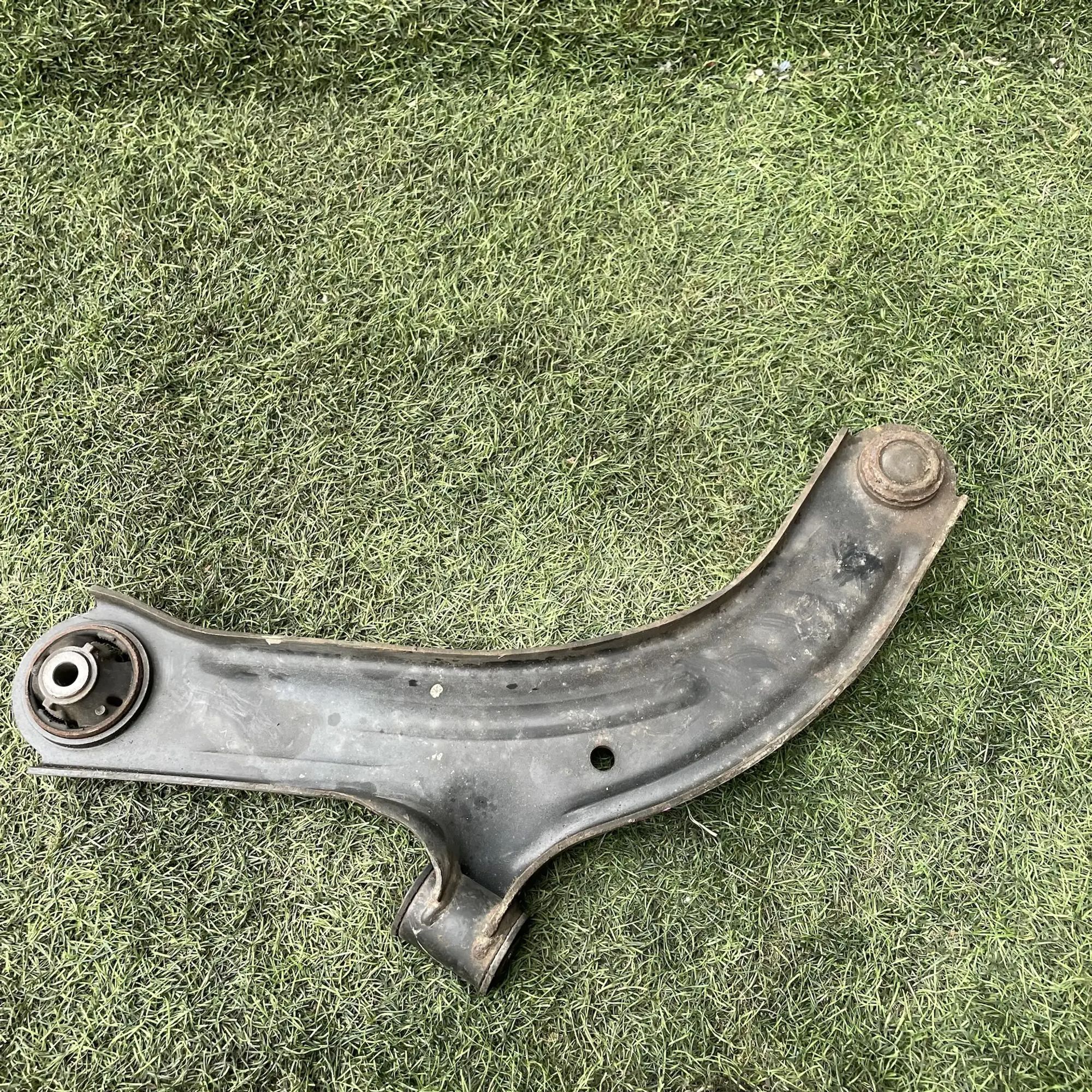 https://ycs.partsauto.market/partsauto-images/thmbs/userImages/772e461030aea93f4dbb6447c0f924d3/part/50740ffc-6231-4f9b-bd39-8e767f6d3a6b_1779199017353.jpg