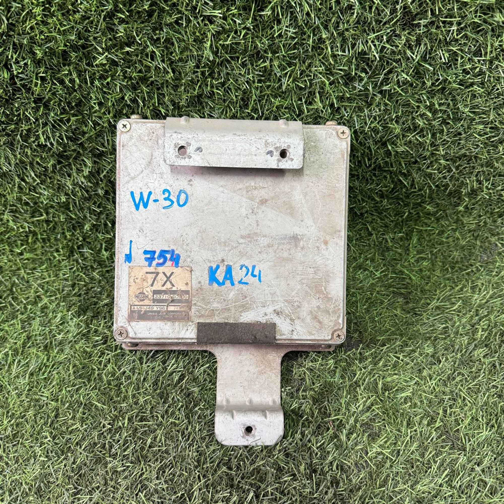 754 Блок управления двигателем NISSAN W30 KA24, 2500 рублей, Невинномысск