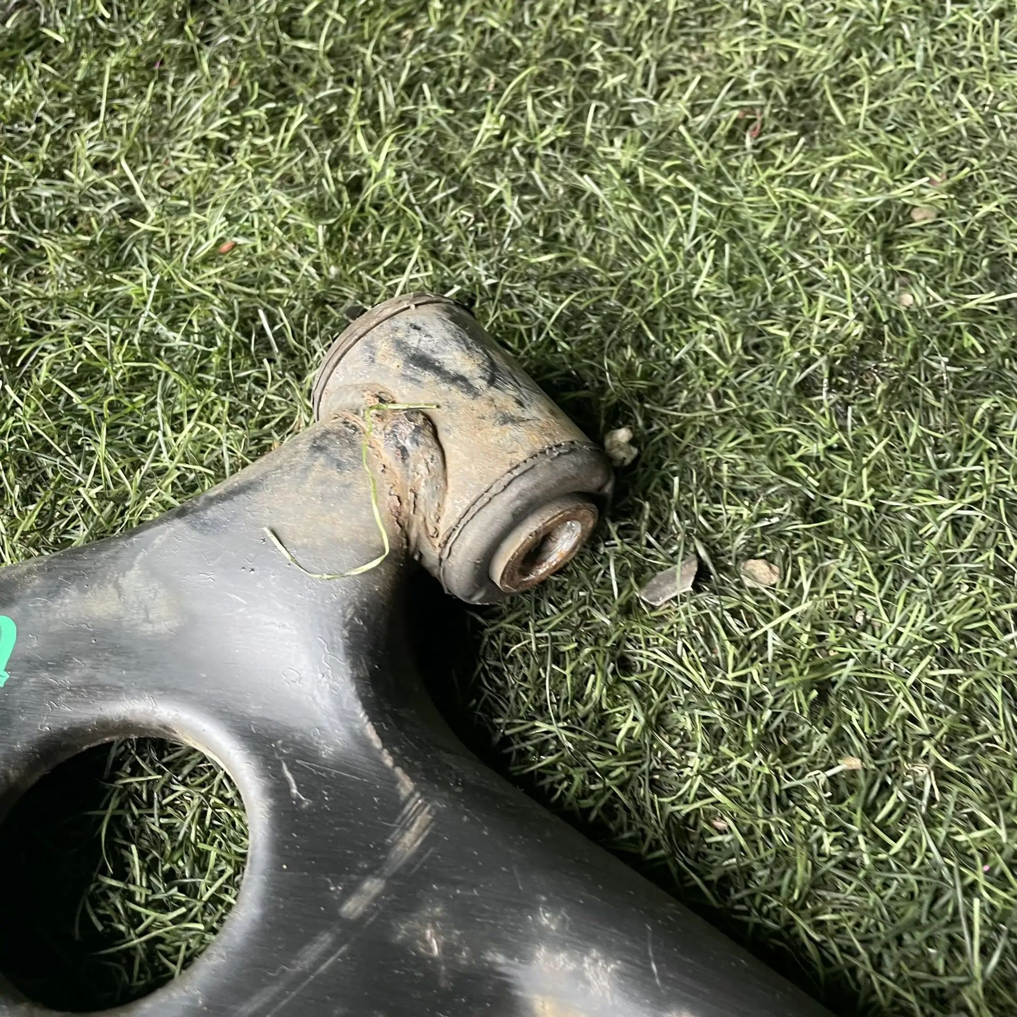 https://ycs.partsauto.market/partsauto-images/thmbs/userImages/772e461030aea93f4dbb6447c0f924d3/part/517eab6d-5fc6-4cc9-b7fa-7e41d5467752_1776932069262.jpg