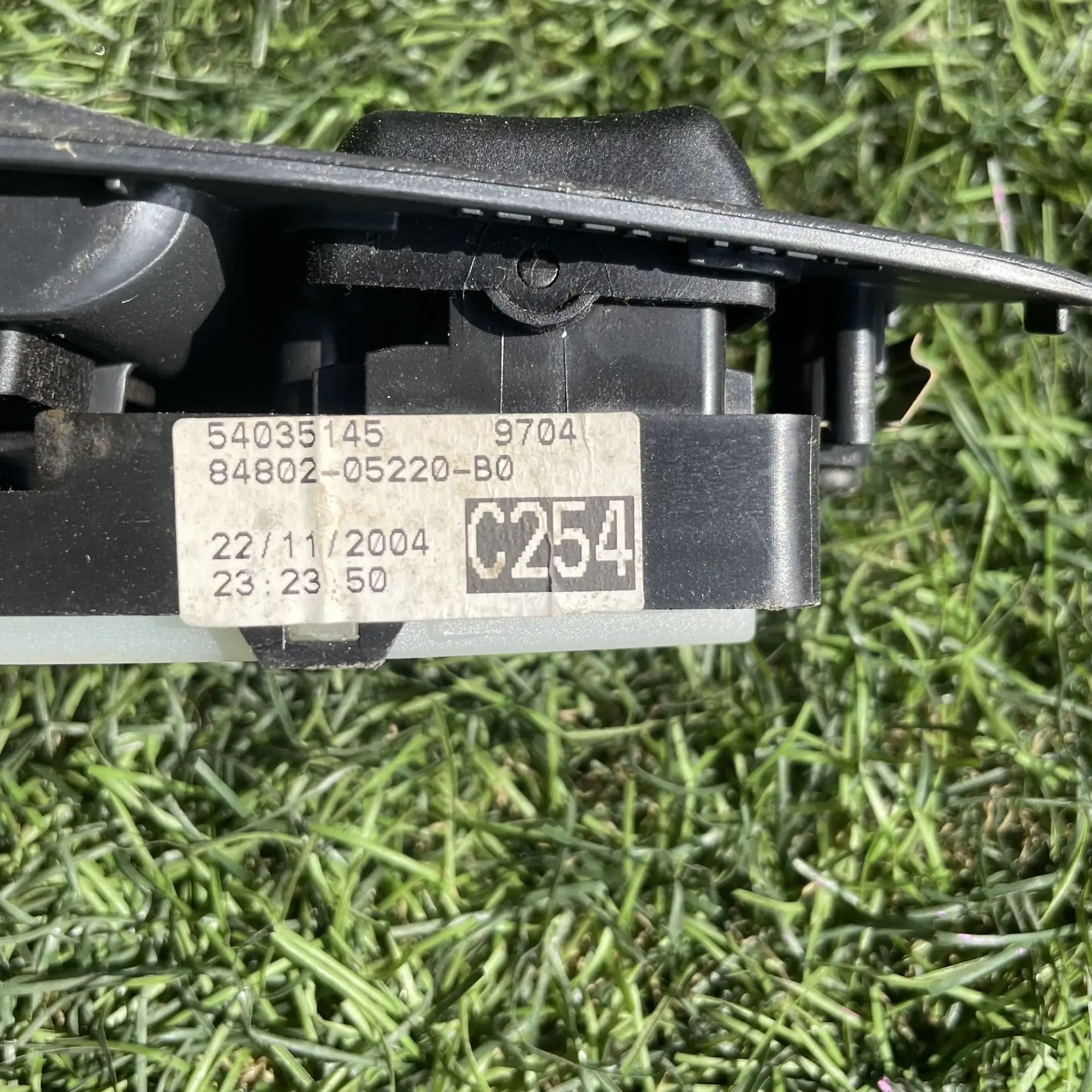 https://ycs.partsauto.market/partsauto-images/thmbs/userImages/772e461030aea93f4dbb6447c0f924d3/part/5182a39e-4717-4bd4-981d-95f006a72bfa_1776686262462.jpg