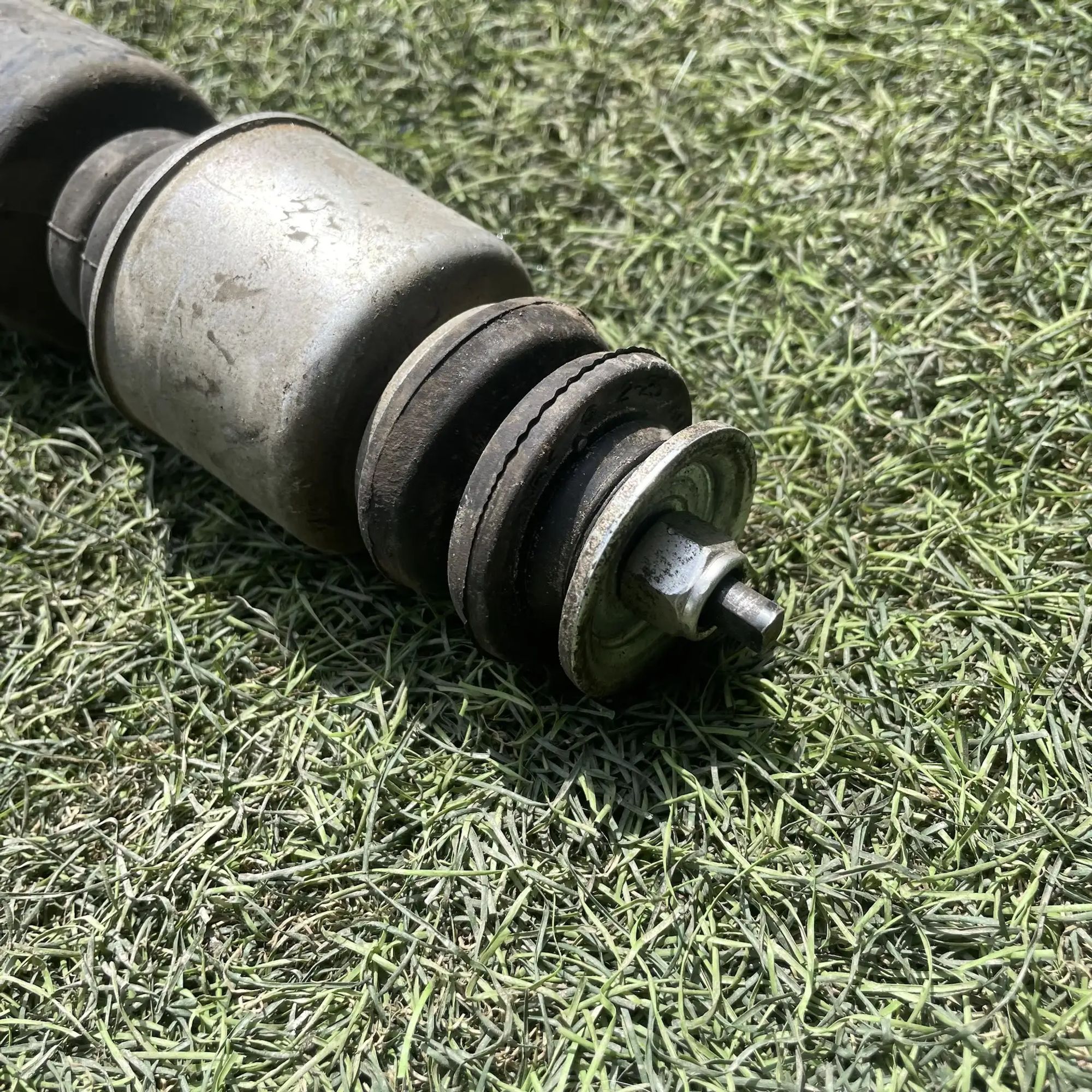 https://ycs.partsauto.market/partsauto-images/thmbs/userImages/772e461030aea93f4dbb6447c0f924d3/part/51bd208d-17f4-4459-aba9-5a6dd7f654d0_1779113686025.jpg