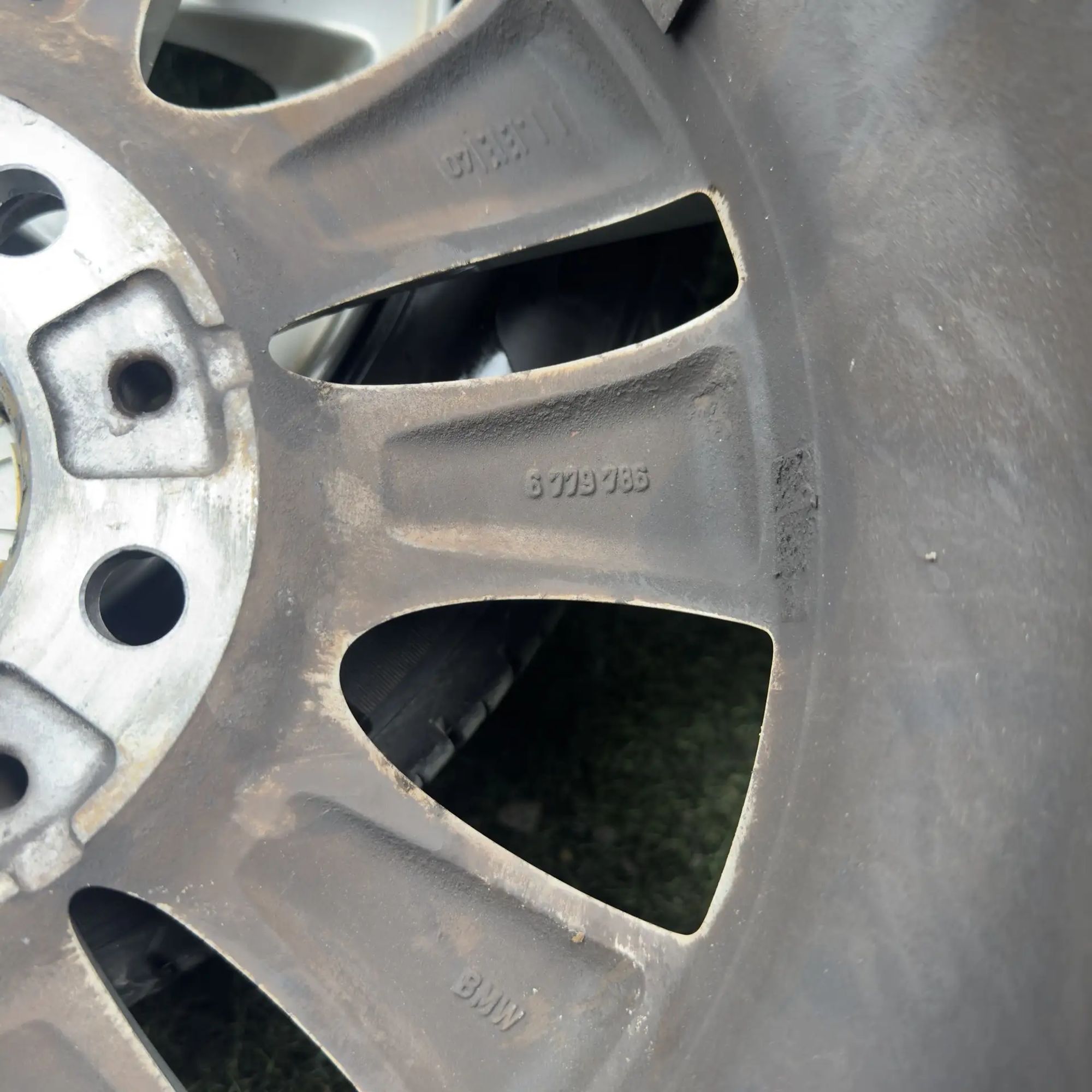 https://ycs.partsauto.market/partsauto-images/thmbs/userImages/772e461030aea93f4dbb6447c0f924d3/part/52590bba-3f53-46e4-b074-4045bf473b72_1777988246879.jpg