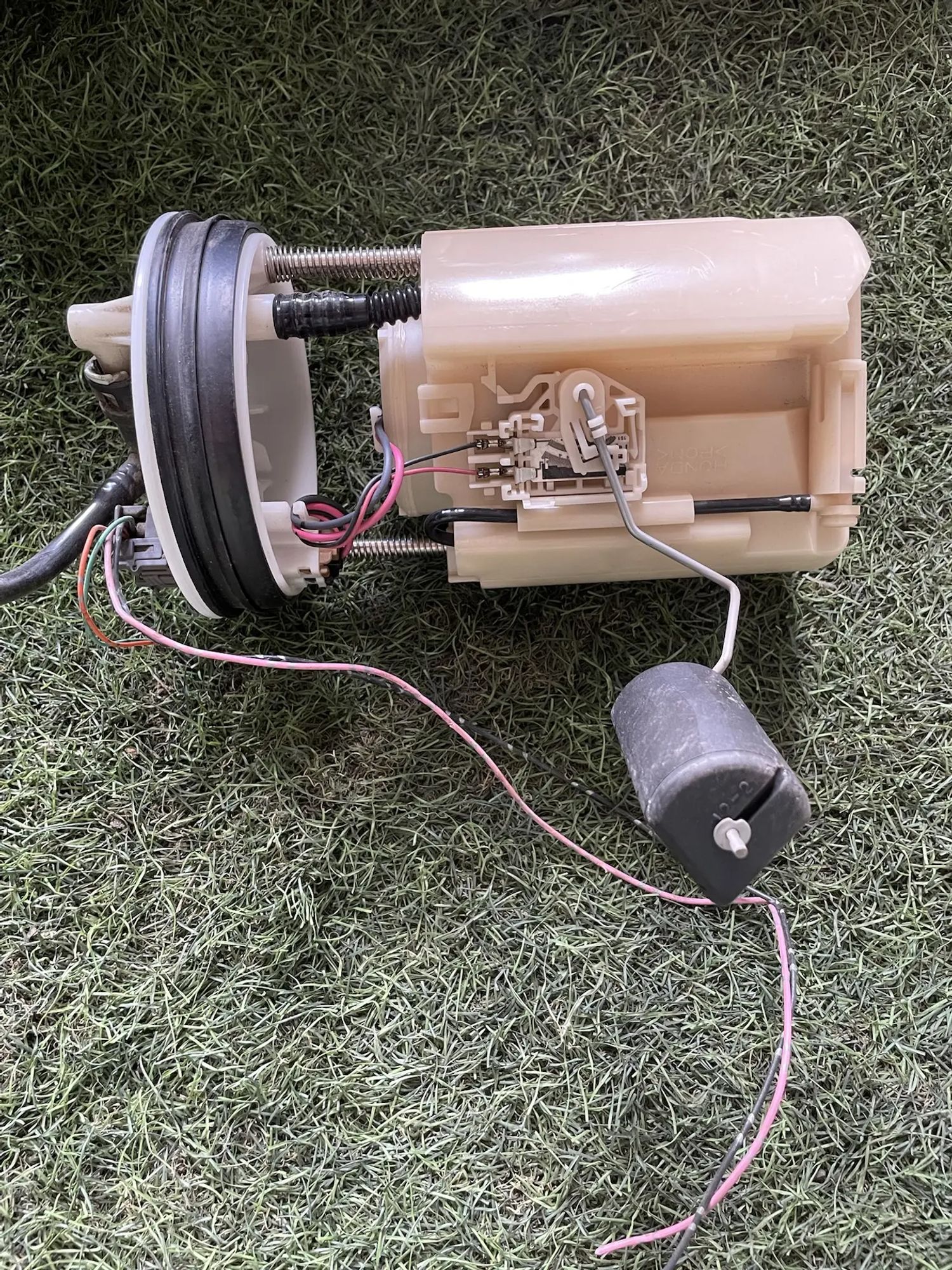 https://ycs.partsauto.market/partsauto-images/thmbs/userImages/772e461030aea93f4dbb6447c0f924d3/part/52669f57-98b2-4e7f-a5d0-327477a2428b_1778668051109.jpg