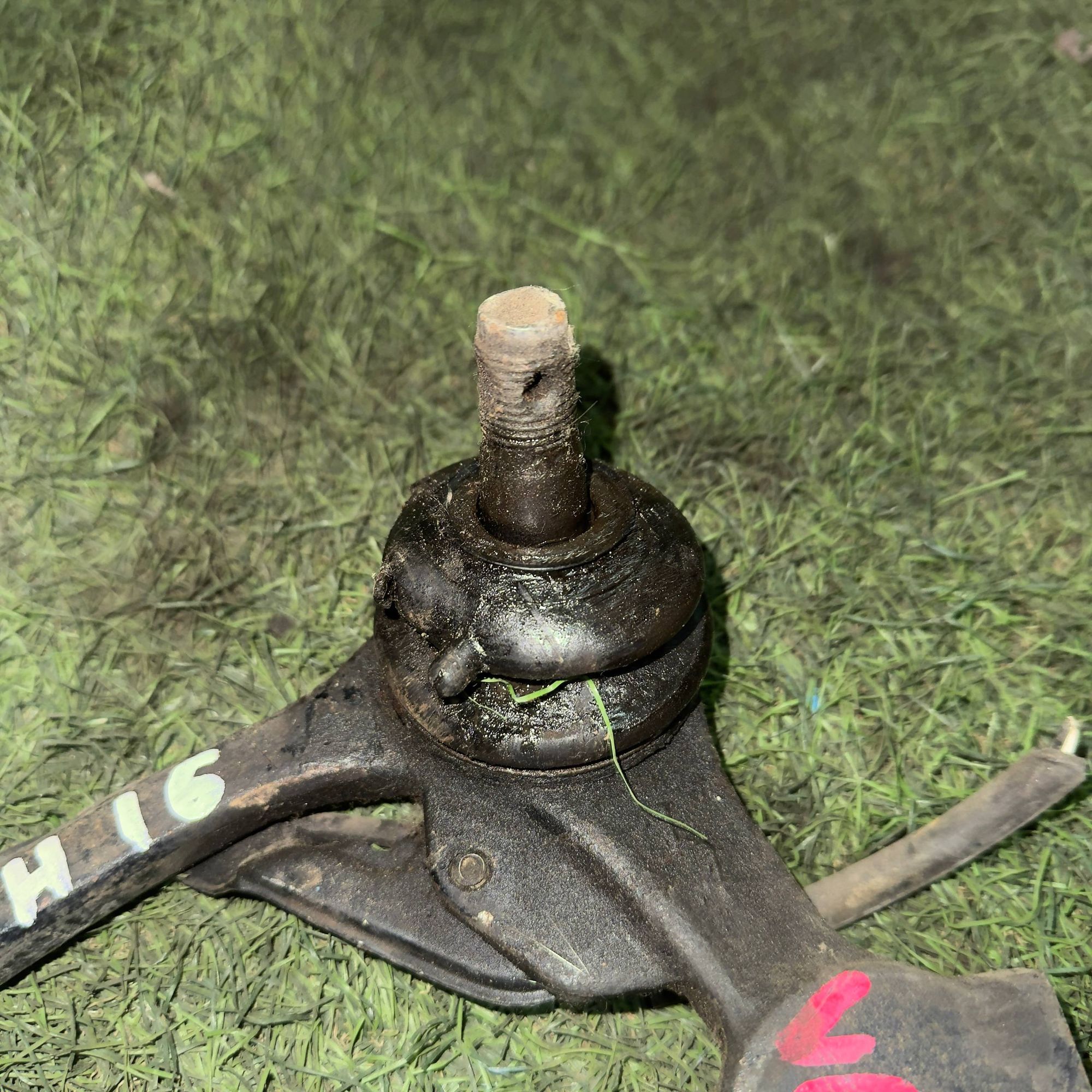 67 Рычаг передний левый верхний TOYOTA HIACE KZH106 1KZ, 7500 рублей, Невинномысск