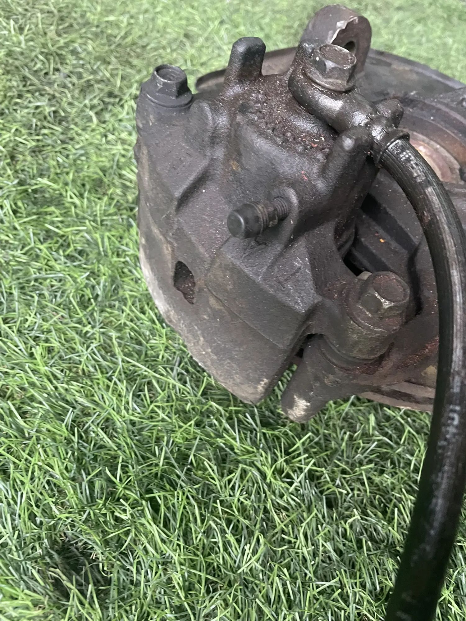 https://ycs.partsauto.market/partsauto-images/thmbs/userImages/772e461030aea93f4dbb6447c0f924d3/part/52822d2d-0f10-4b38-b1fe-bd6c9eecbdc0_1774945011702.jpg