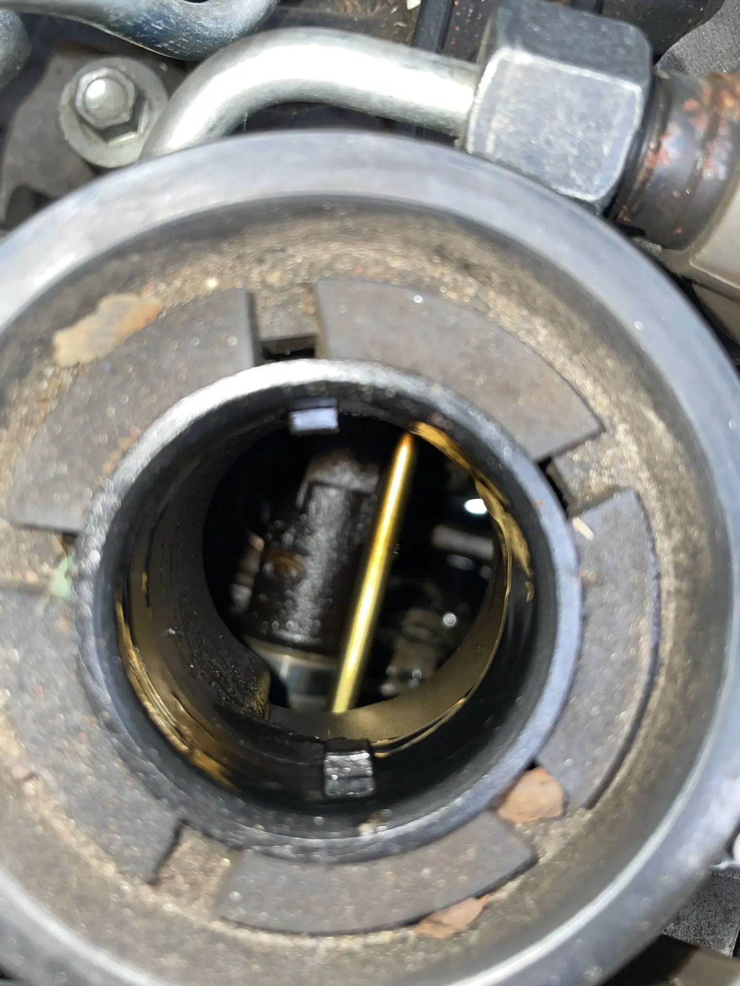 https://ycs.partsauto.market/partsauto-images/thmbs/userImages/772e461030aea93f4dbb6447c0f924d3/part/52a85d0f-7390-42e6-9f64-b7e22b9ac787_1775199208941.jpg