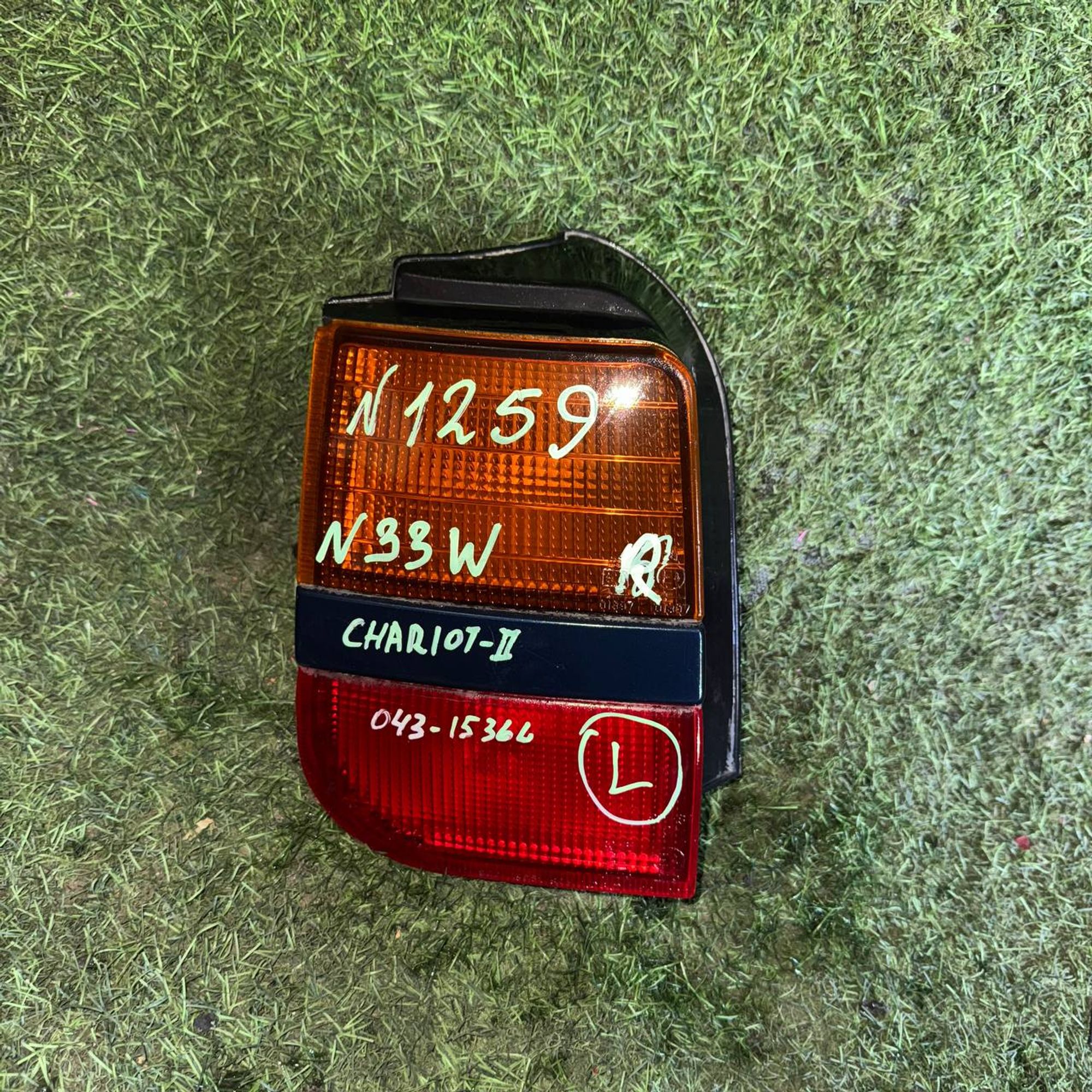 1259 Фонарь задний правый MITSUBISHI CHARIOT N33W, 4500 рублей, Невинномысск