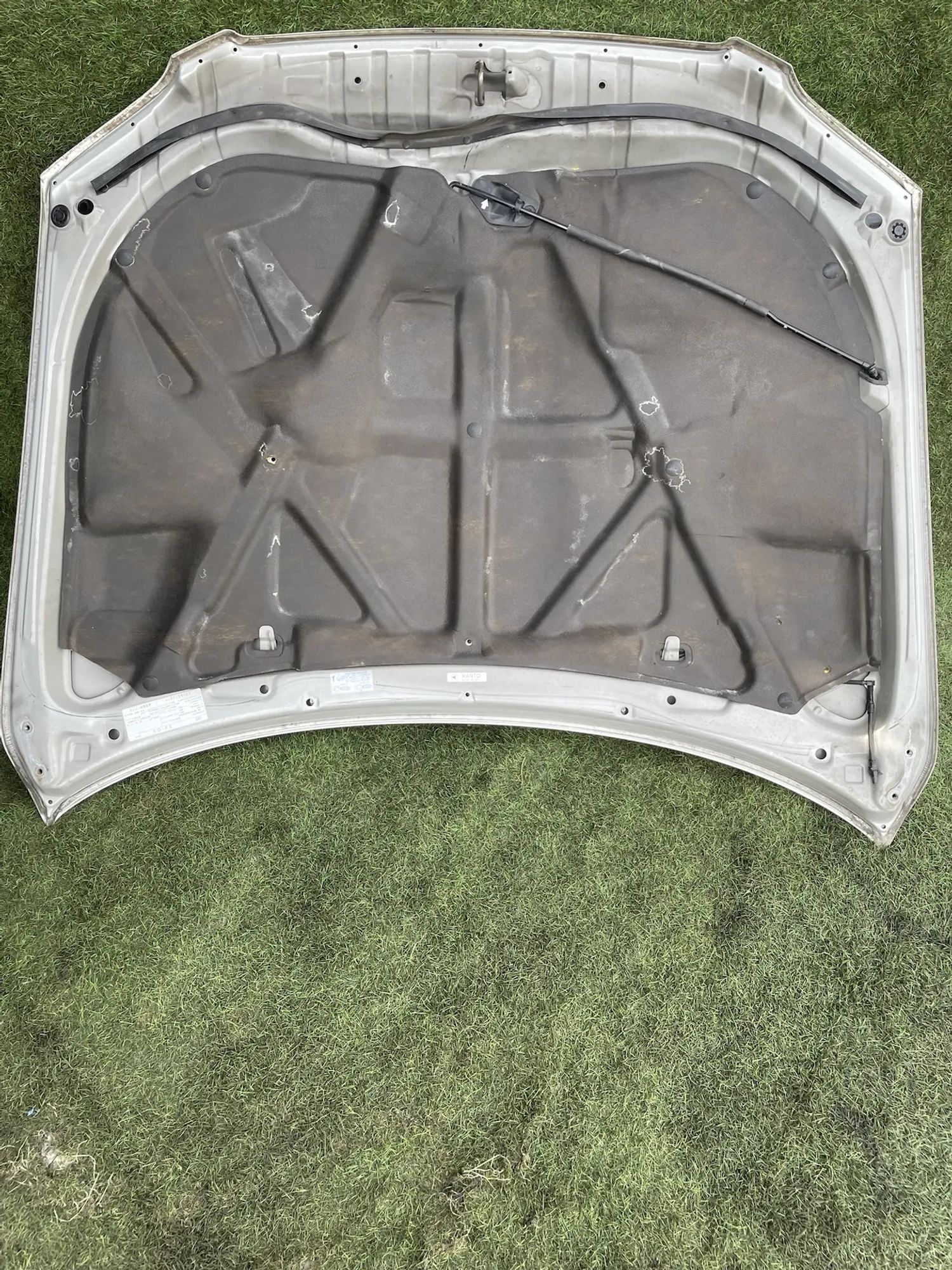 https://ycs.partsauto.market/partsauto-images/thmbs/userImages/772e461030aea93f4dbb6447c0f924d3/part/53a6ee2a-261d-4673-9ca8-51904944abe1_1778506895822.jpg