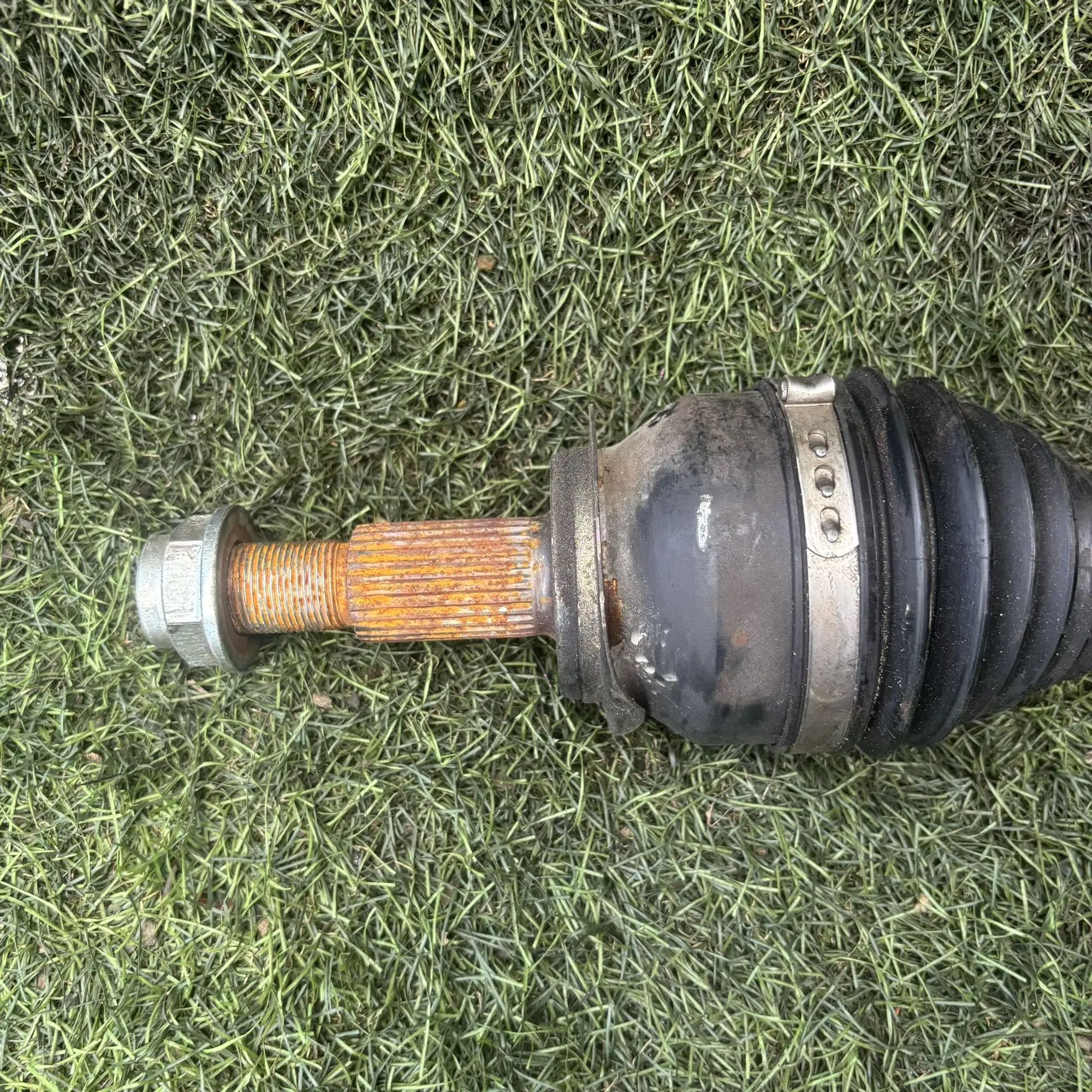 https://ycs.partsauto.market/partsauto-images/thmbs/userImages/772e461030aea93f4dbb6447c0f924d3/part/53bd6b7d-ae28-44c3-8047-0289a6a93315_1776847790069.jpg