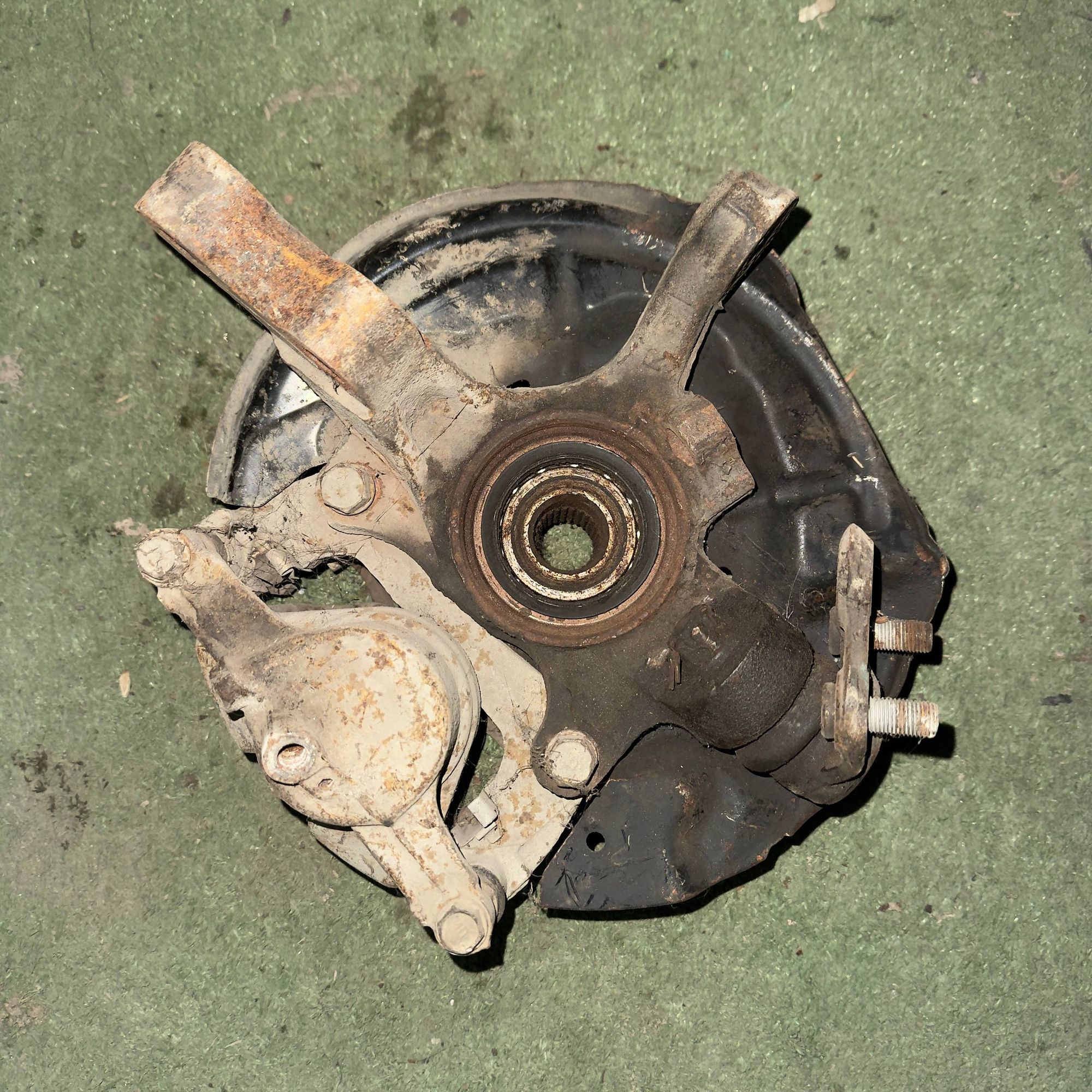 857 Ступица передняя правая TOYOTA CORONA AT190, 3500 рублей, Невинномысск