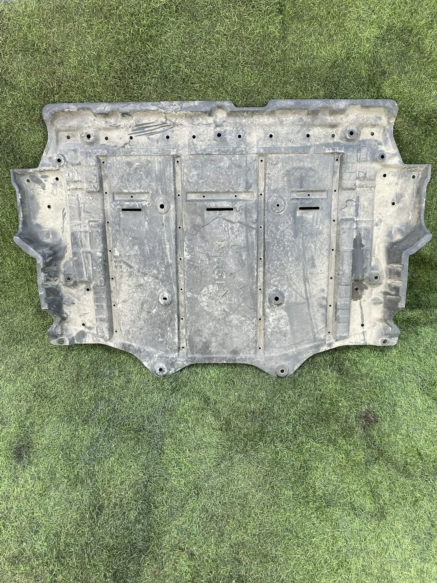 https://ycs.partsauto.market/partsauto-images/thmbs/userImages/772e461030aea93f4dbb6447c0f924d3/part/548648e5-3d53-4e9f-bbd3-92381596a141_1775221343407.jpg