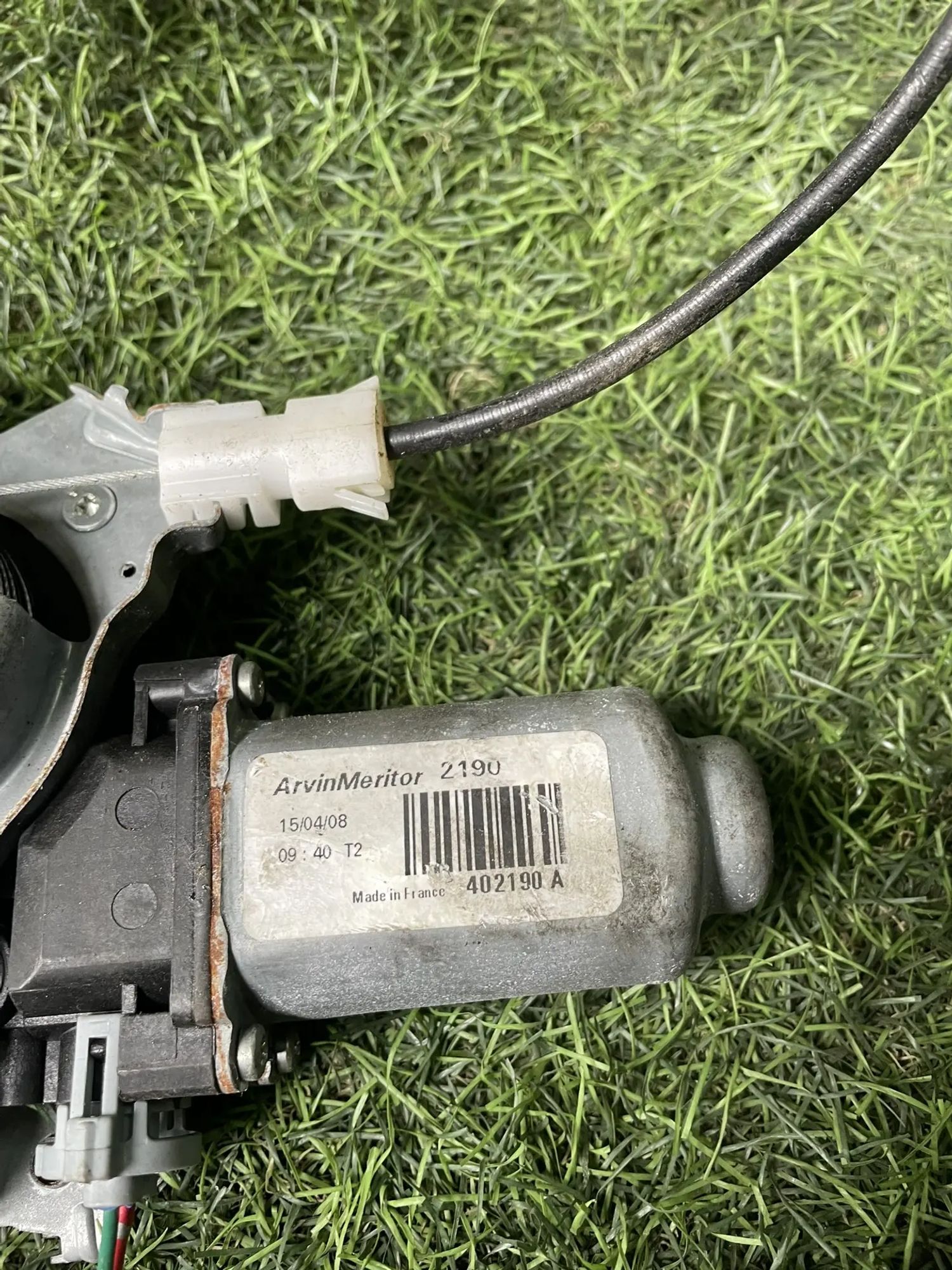 https://ycs.partsauto.market/partsauto-images/thmbs/userImages/772e461030aea93f4dbb6447c0f924d3/part/54c135ec-14b0-4ca6-861e-9d73668ed6ad_1774610189799.jpg