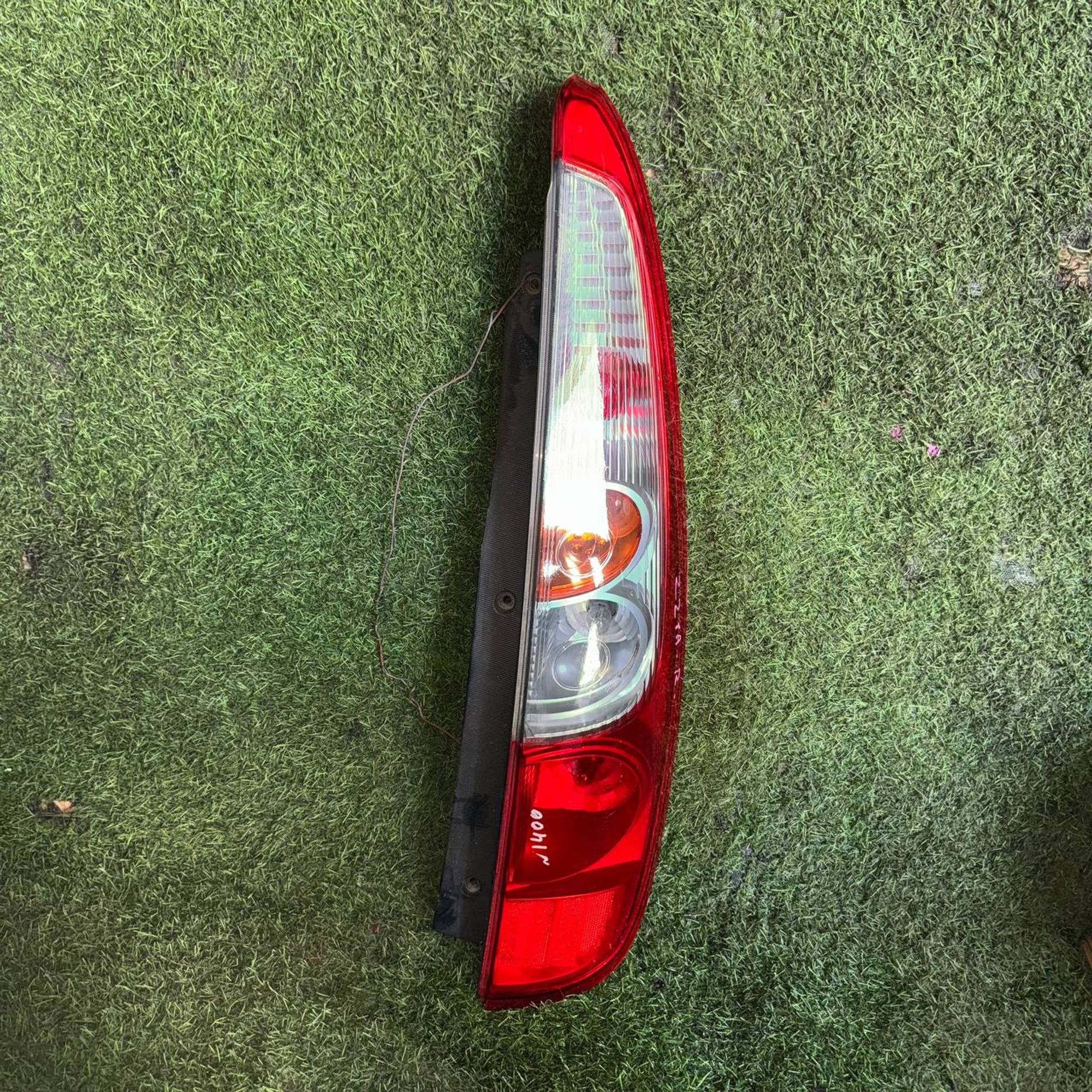 1400 Фонарь задний правый Mitsubishi Colt Z21A, 4000 рублей, Невинномысск