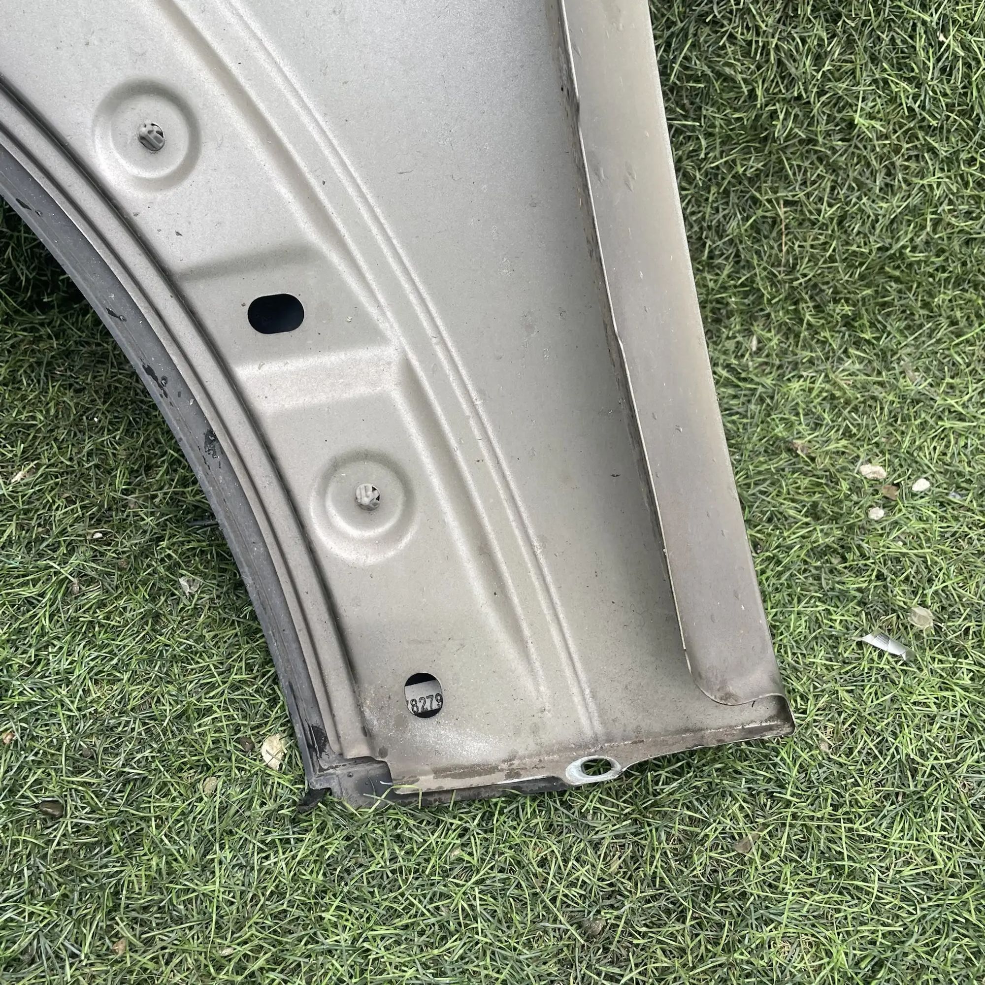 https://ycs.partsauto.market/partsauto-images/thmbs/userImages/772e461030aea93f4dbb6447c0f924d3/part/55c5f552-a9f9-463e-8a62-03a1b73a2abc_1778834914142.jpg