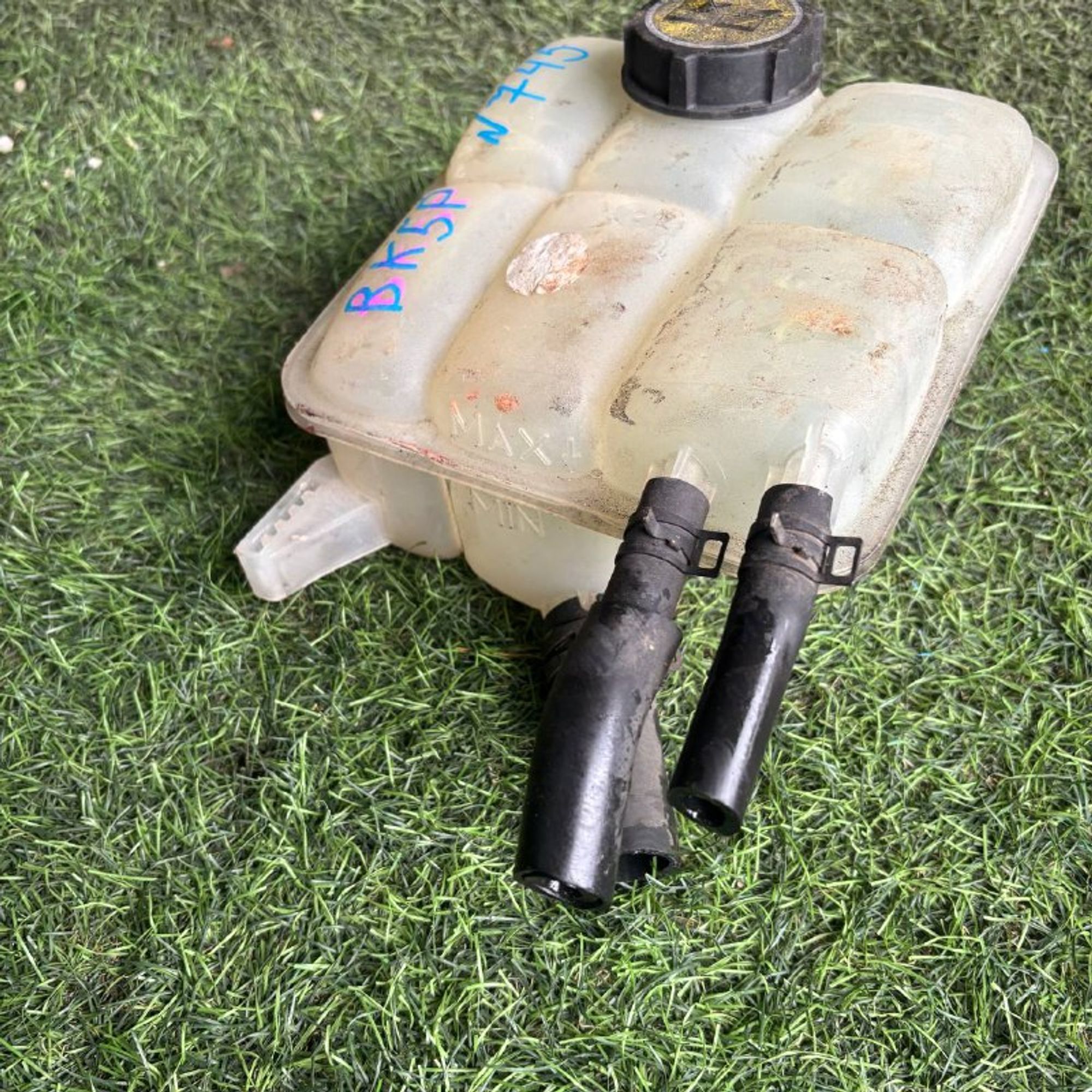 745 Бачок расширительный ОЖ Mazda Axela BK5P ZY 2006, 3500 рублей, Невинномысск