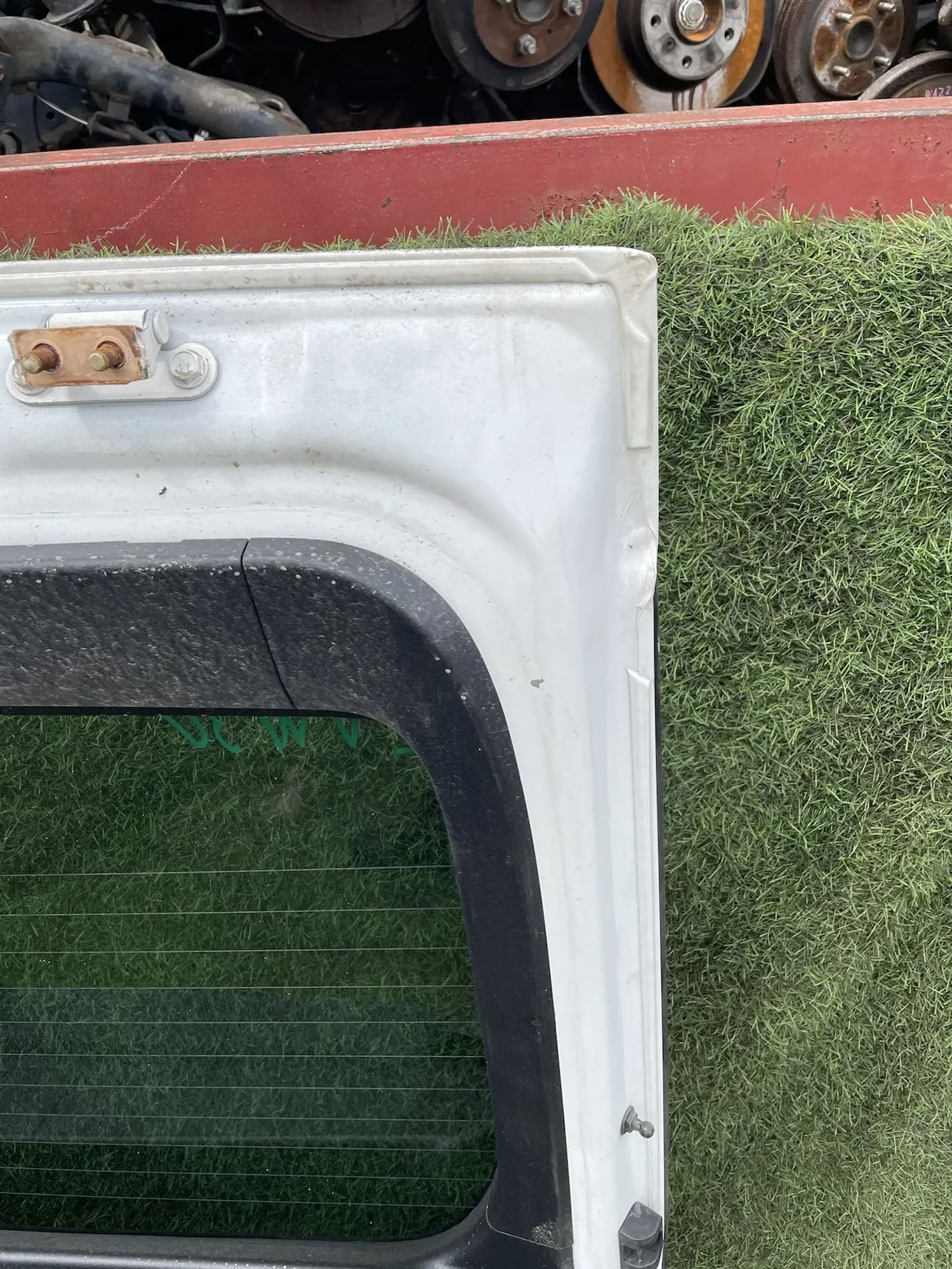 https://ycs.partsauto.market/partsauto-images/thmbs/userImages/772e461030aea93f4dbb6447c0f924d3/part/562b2421-38be-4aa4-832f-8766e1931e48_1778748639730.jpg