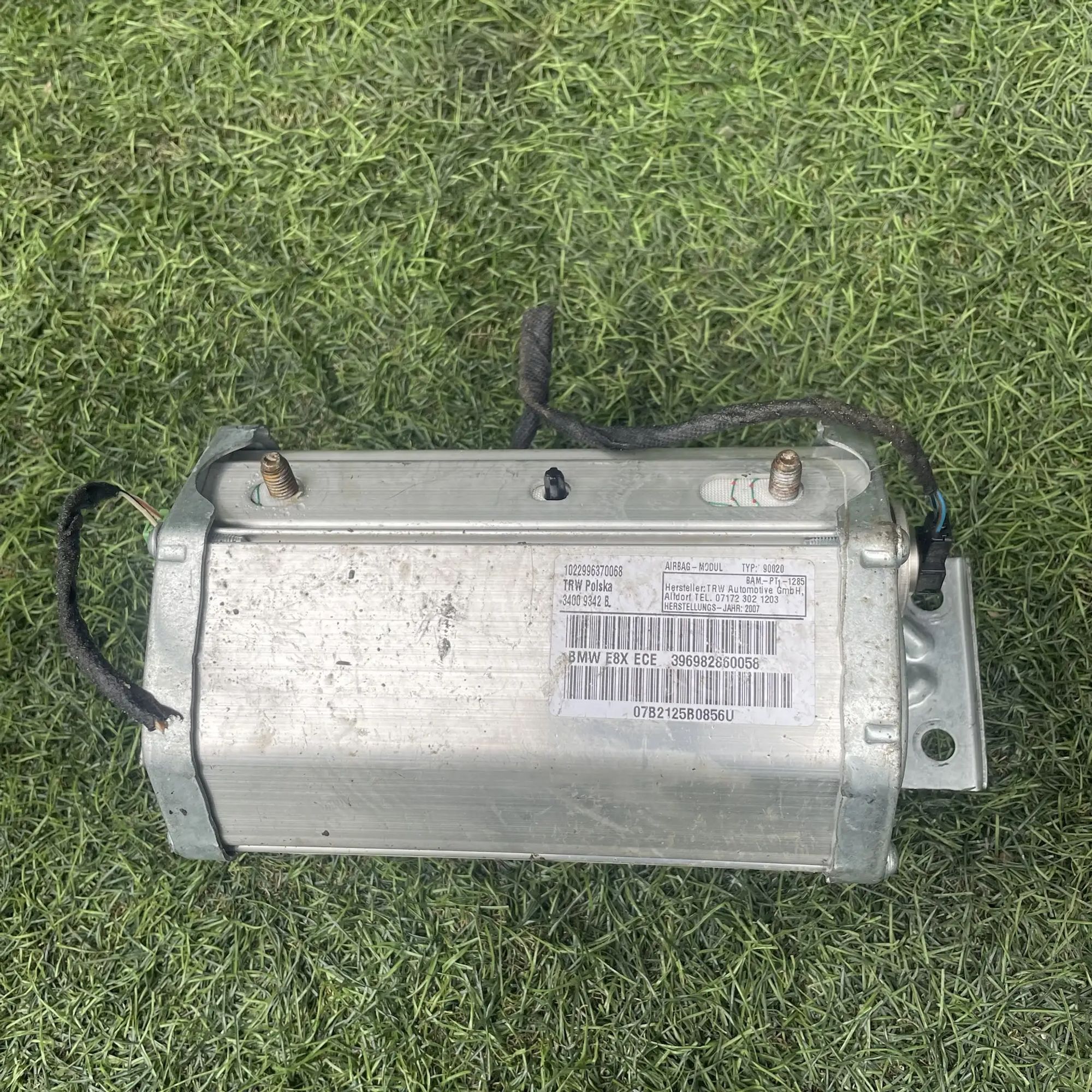 https://ycs.partsauto.market/partsauto-images/thmbs/userImages/772e461030aea93f4dbb6447c0f924d3/part/563c7de5-1372-4f91-abb4-1f1cfb9a5213_1778929215126.jpg