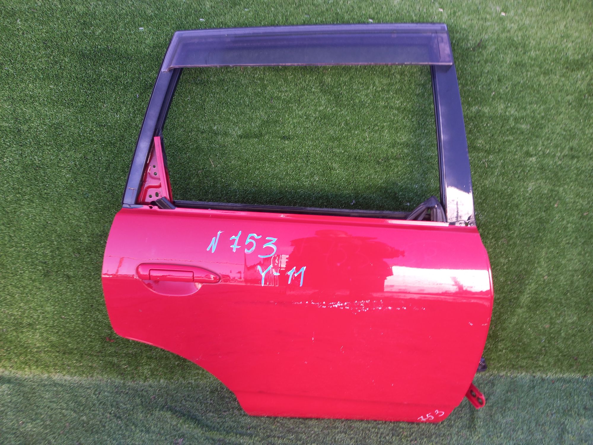 753 дверь B/R на NISSAN WINGROAD Y11, 9500 рублей, Невинномысск