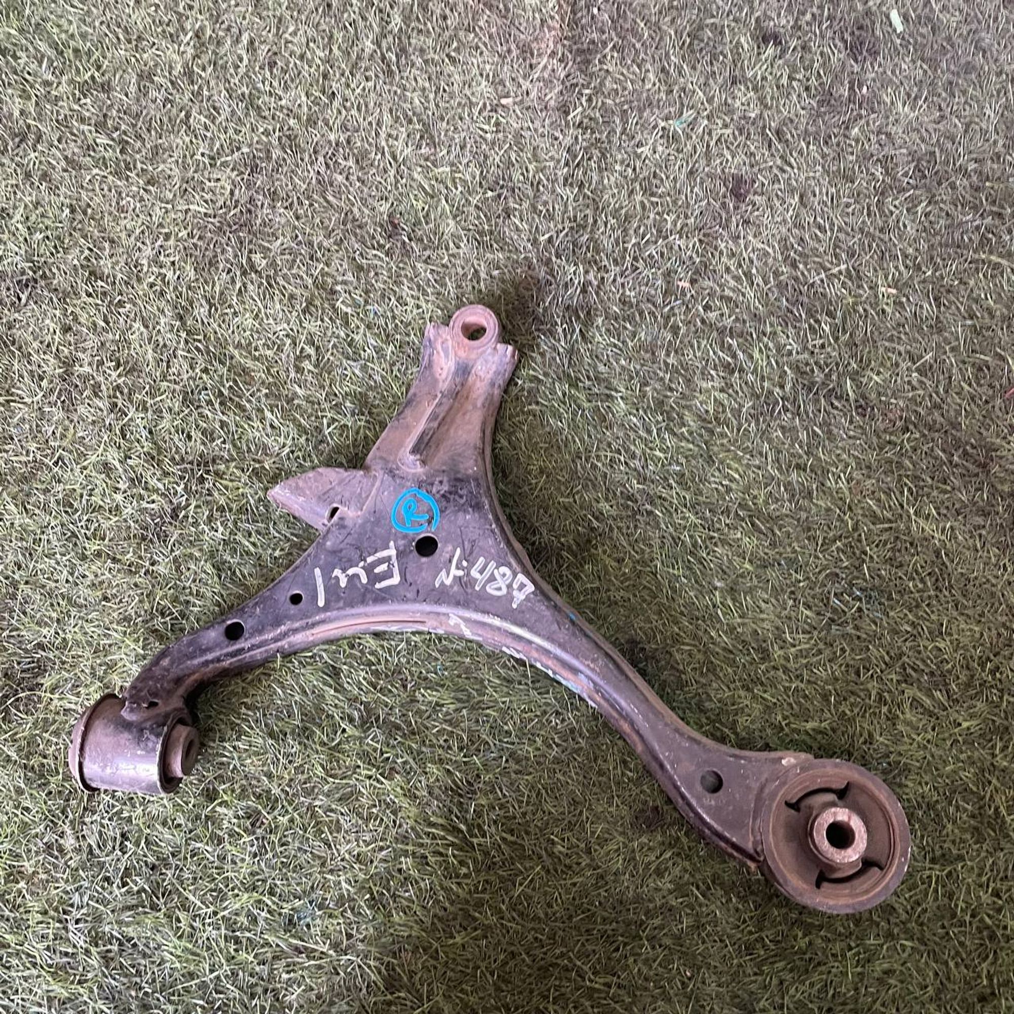 487 Рычаг передний правый нижний HONDA CIVIC EU1, 4000 рублей, Невинномысск