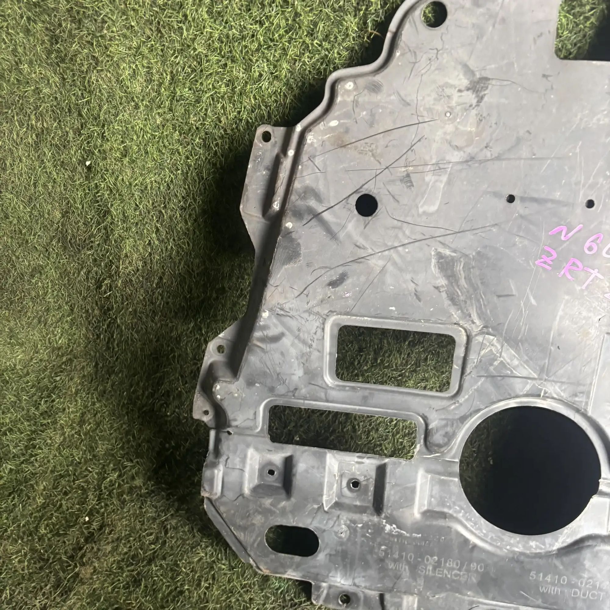 https://ycs.partsauto.market/partsauto-images/thmbs/userImages/772e461030aea93f4dbb6447c0f924d3/part/5696cbf0-7157-4e0a-9cf3-713473a59960_1777277881541.jpg