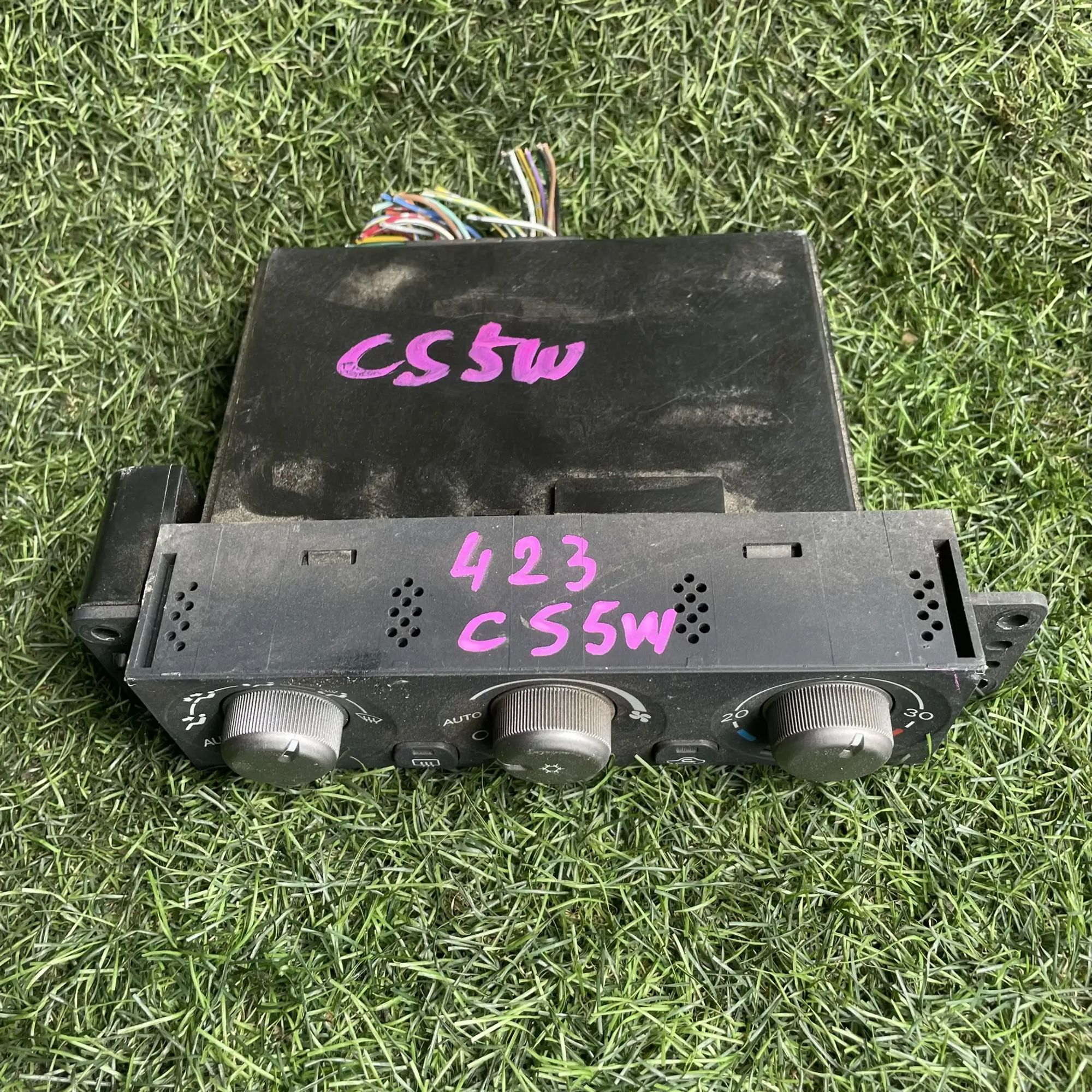 https://ycs.partsauto.market/partsauto-images/thmbs/userImages/772e461030aea93f4dbb6447c0f924d3/part/56bee2a7-3d71-4ed2-8ae8-4f7d4363d440_1776511929736.jpg