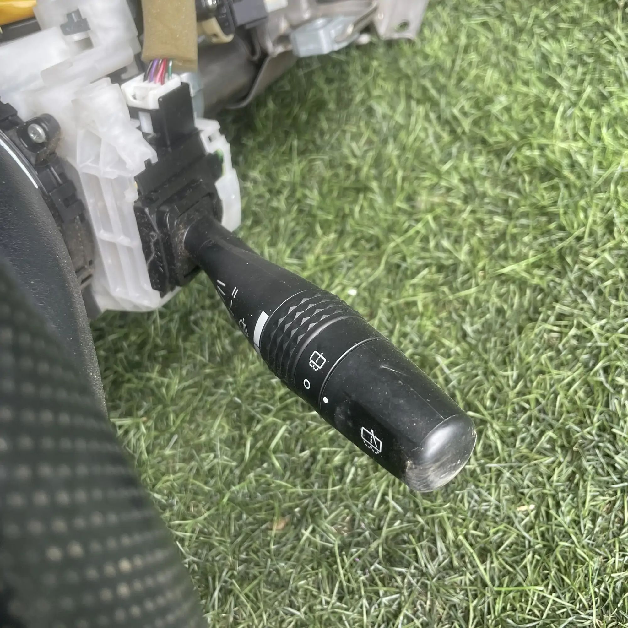 https://ycs.partsauto.market/partsauto-images/thmbs/userImages/772e461030aea93f4dbb6447c0f924d3/part/570f03fa-3a33-4008-9186-01b125746da3_1776750677915.jpg