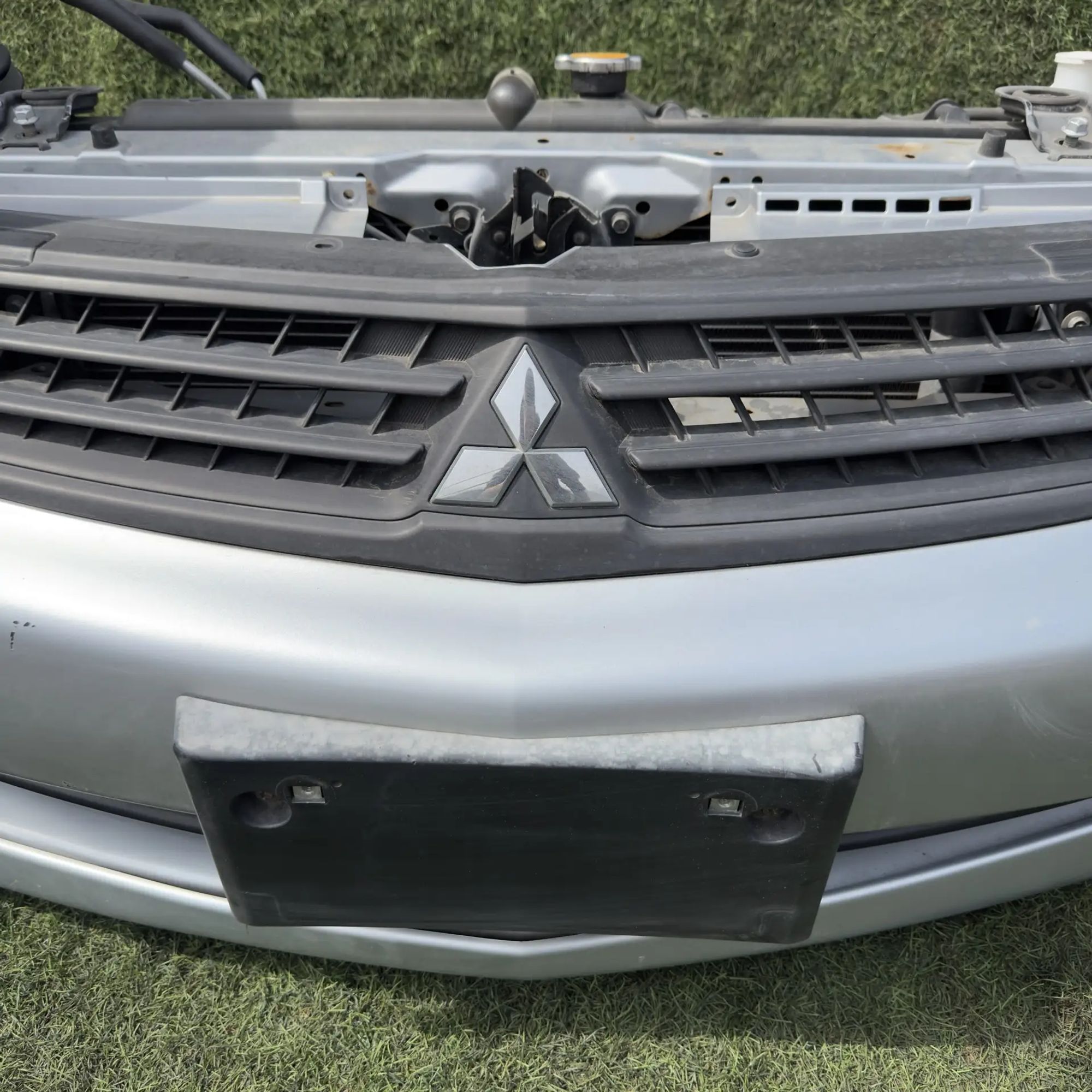https://ycs.partsauto.market/partsauto-images/thmbs/userImages/772e461030aea93f4dbb6447c0f924d3/part/57290363-bf56-424c-85a4-c23e7a011a59_1778158161802.jpg