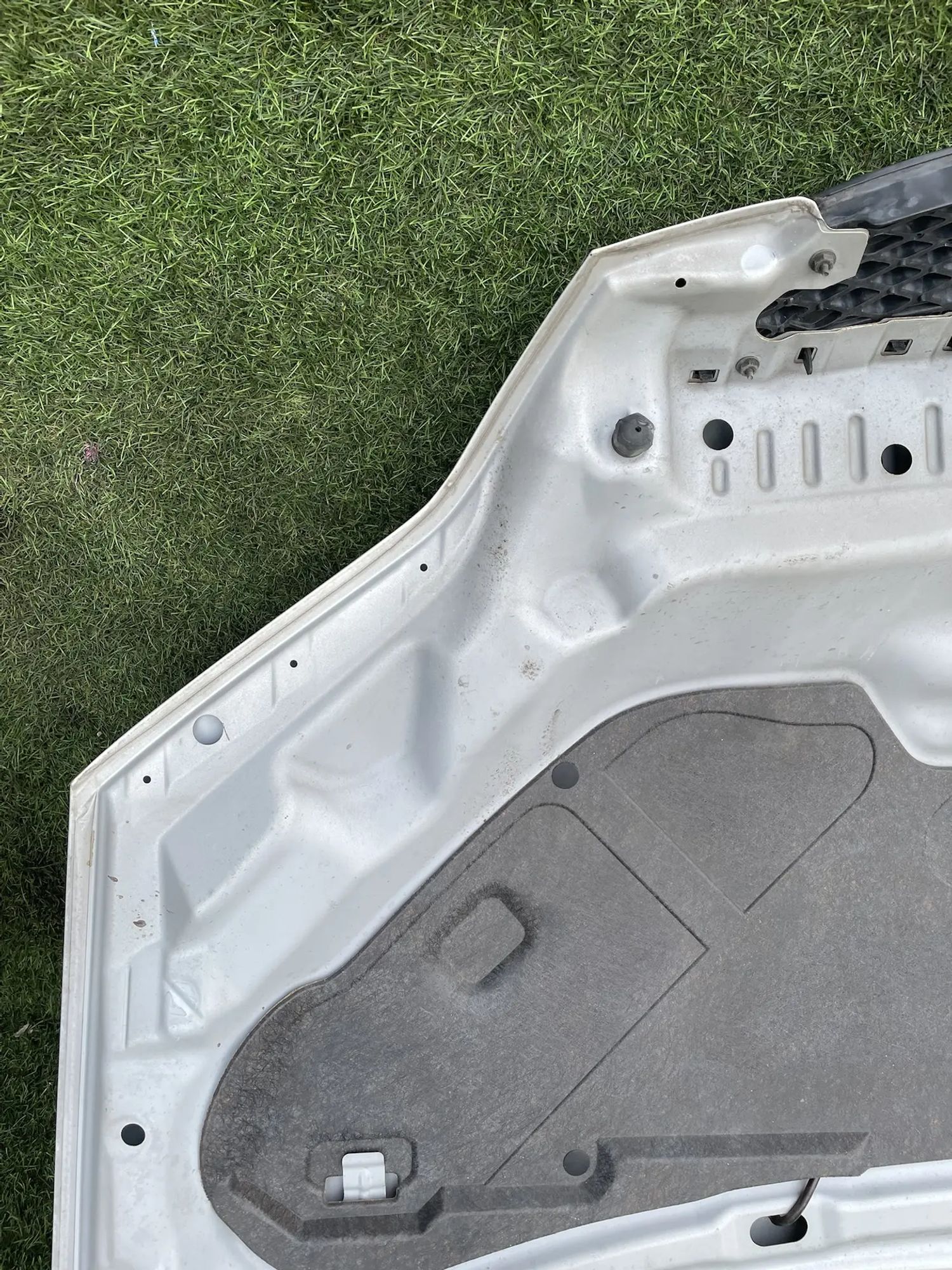 https://ycs.partsauto.market/partsauto-images/thmbs/userImages/772e461030aea93f4dbb6447c0f924d3/part/5748703a-e628-4642-a464-f730ed398a06_1778567296919.jpg