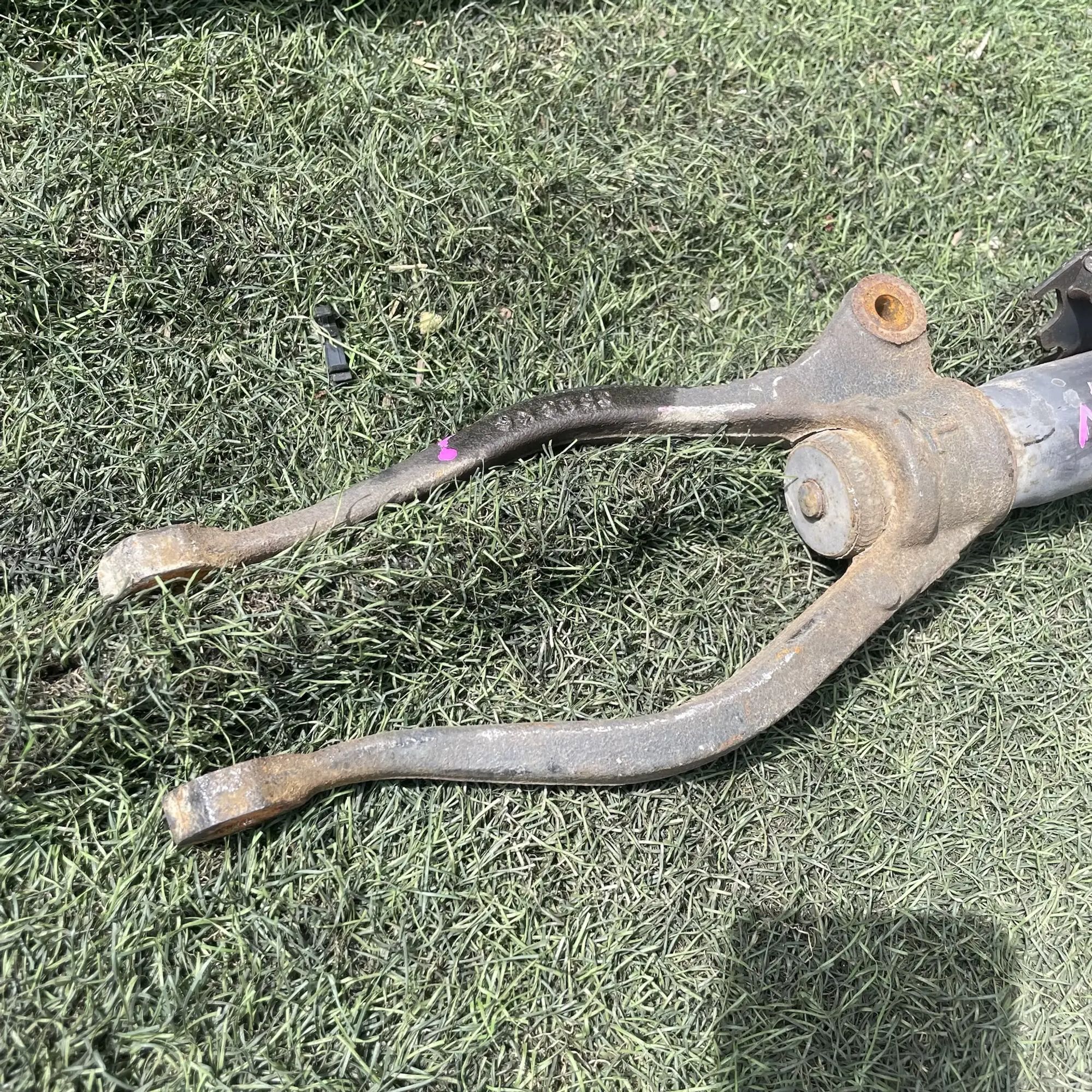 https://ycs.partsauto.market/partsauto-images/thmbs/userImages/772e461030aea93f4dbb6447c0f924d3/part/57873a72-5978-42b6-9b9d-63695a3eb4b9_1779110098694.jpg