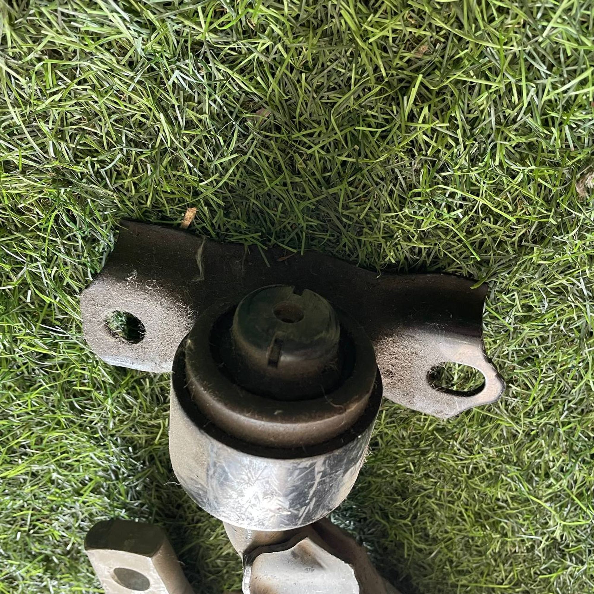 235 Рычаг передний левый нижний NISSAN PRIMERA P11, 3000 рублей, Невинномысск