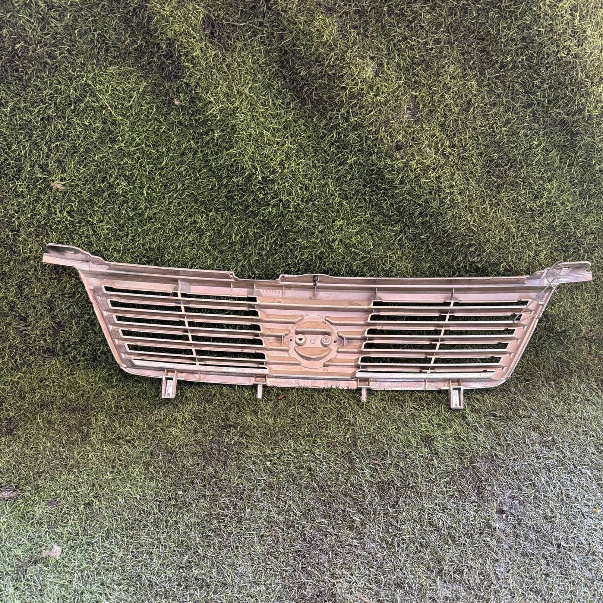 203 Решетка радиатора NISSAN SUNNY FB15, 3500 рублей, Невинномысск