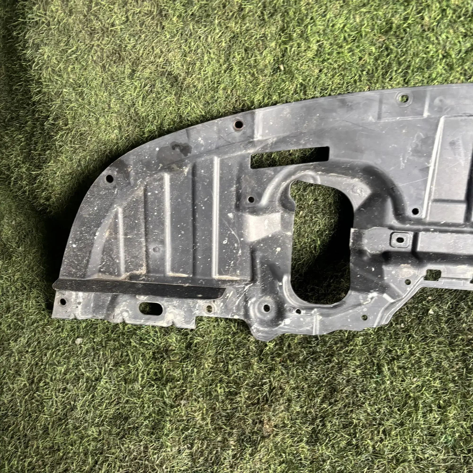 https://ycs.partsauto.market/partsauto-images/thmbs/userImages/772e461030aea93f4dbb6447c0f924d3/part/58ea75a2-ba03-4a5b-a81e-e5a98adbf6cd_1777280756584.jpg