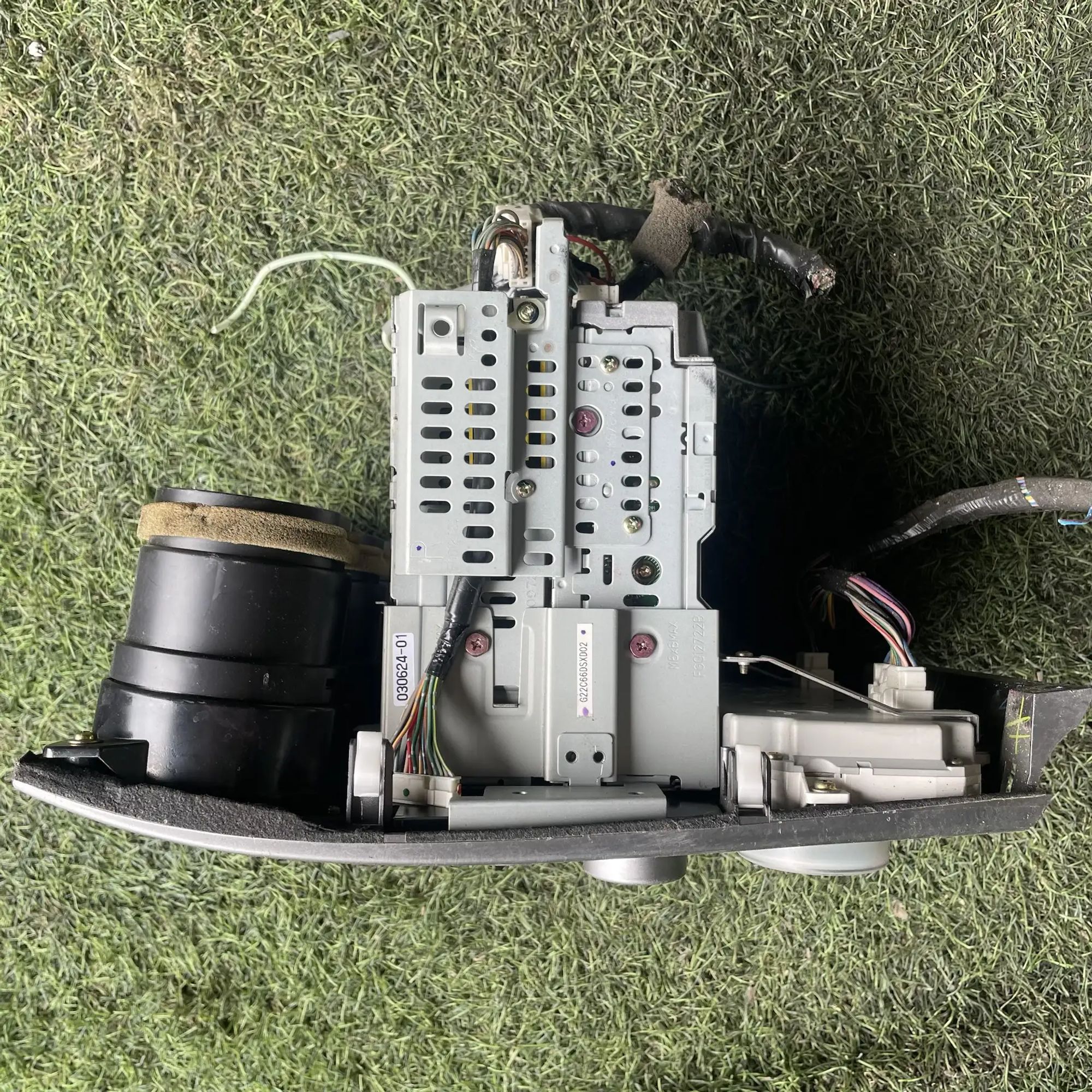 https://ycs.partsauto.market/partsauto-images/thmbs/userImages/772e461030aea93f4dbb6447c0f924d3/part/5933fe93-39d4-45a6-92e9-397e33f3cccc_1779098107931.jpg