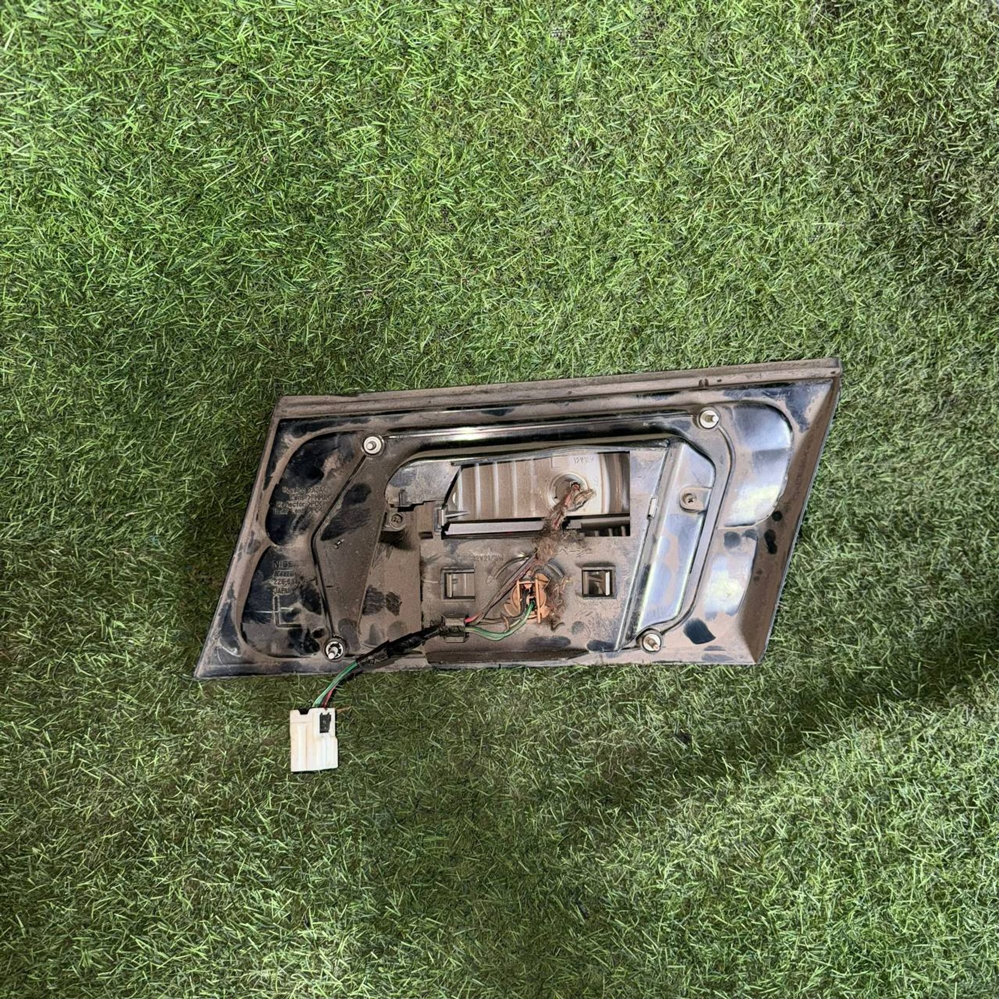 1041 фонарь задний лево NISSAN PRESAGE U30, 1 рублей, Невинномысск