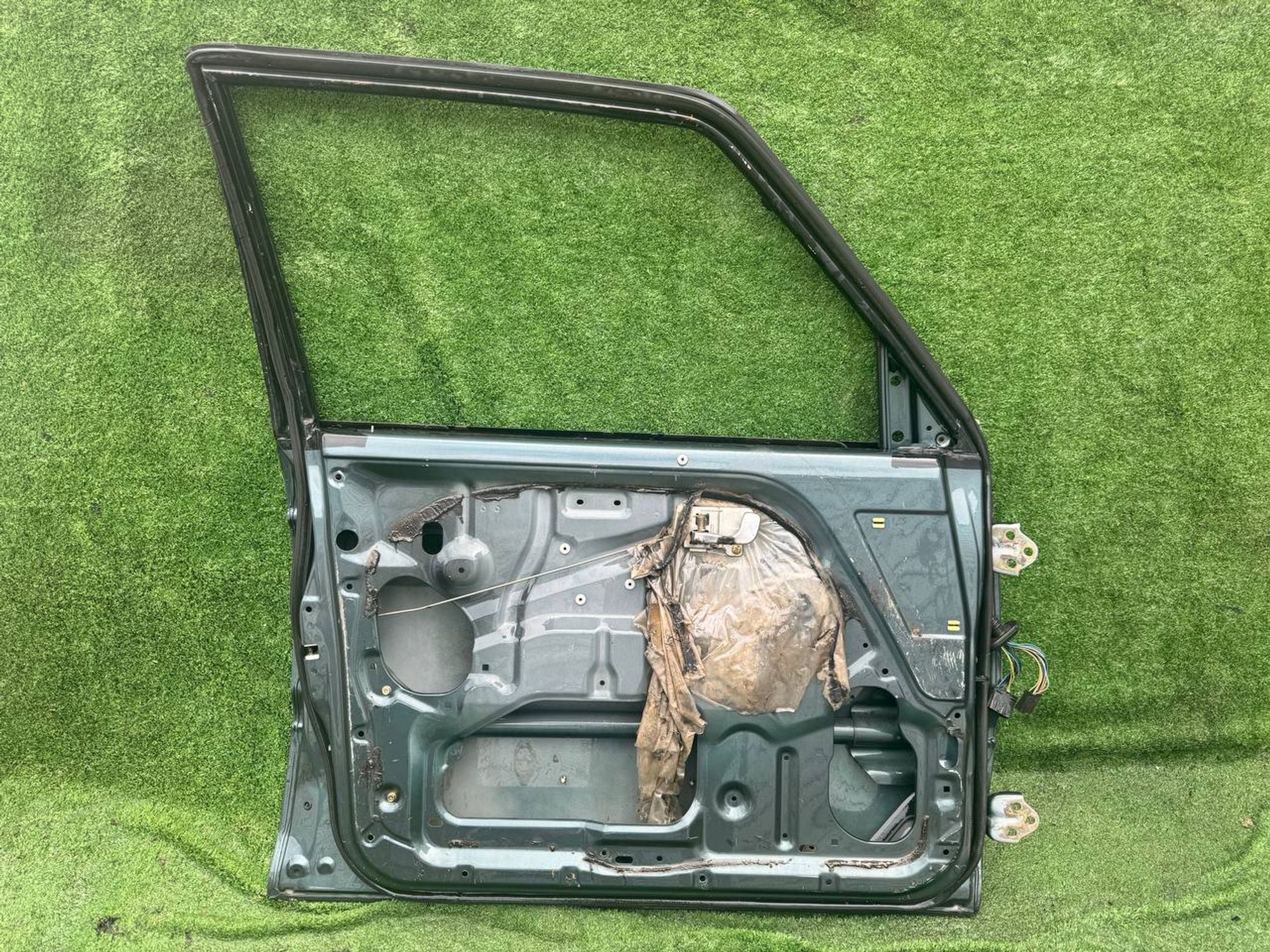 1500 дверь на MITSUBISHI PAJERO V43W, 5500 рублей, Невинномысск