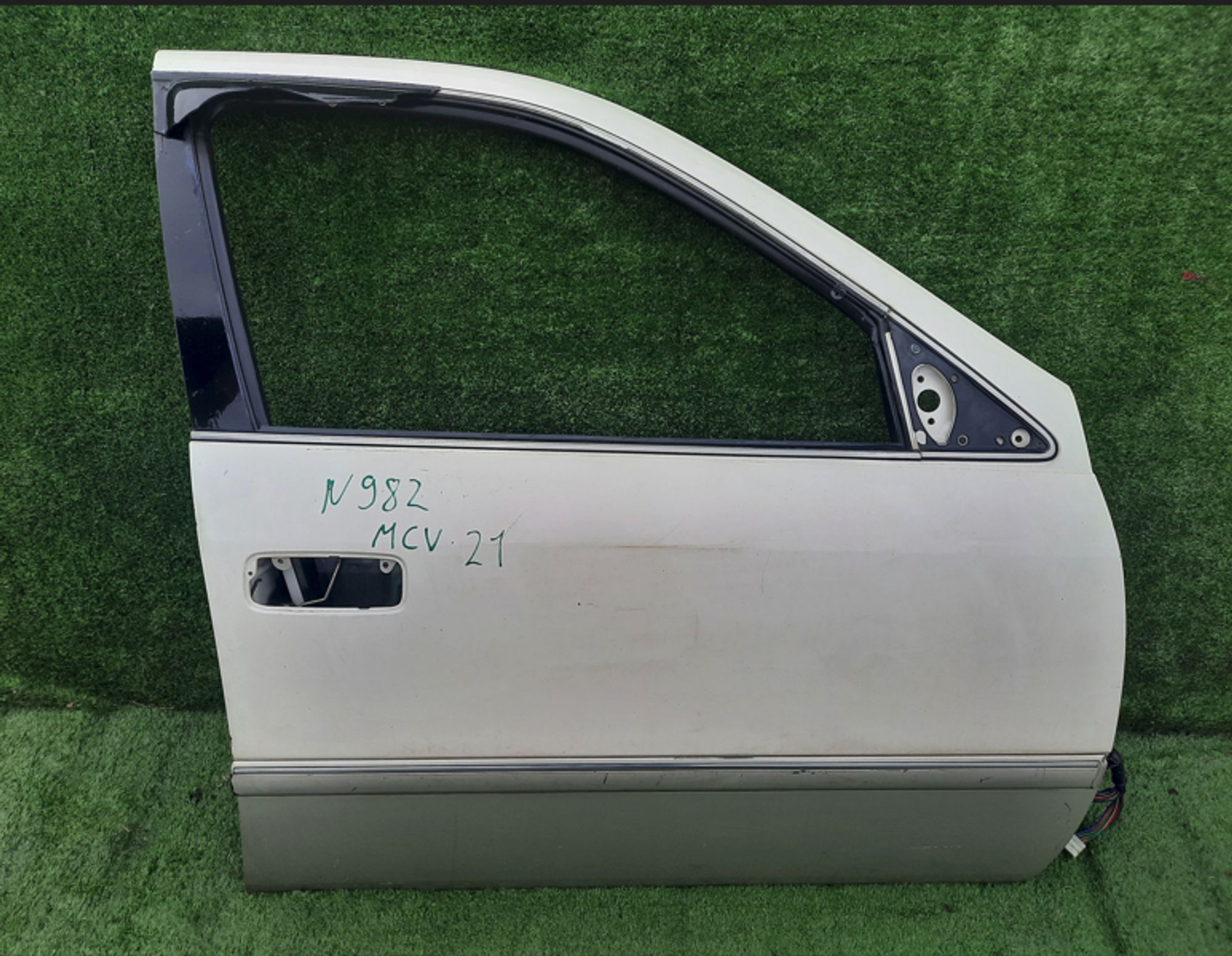 982 дверь на TOYOTA MARK II QUALIS MCV21, 15500 рублей, Невинномысск