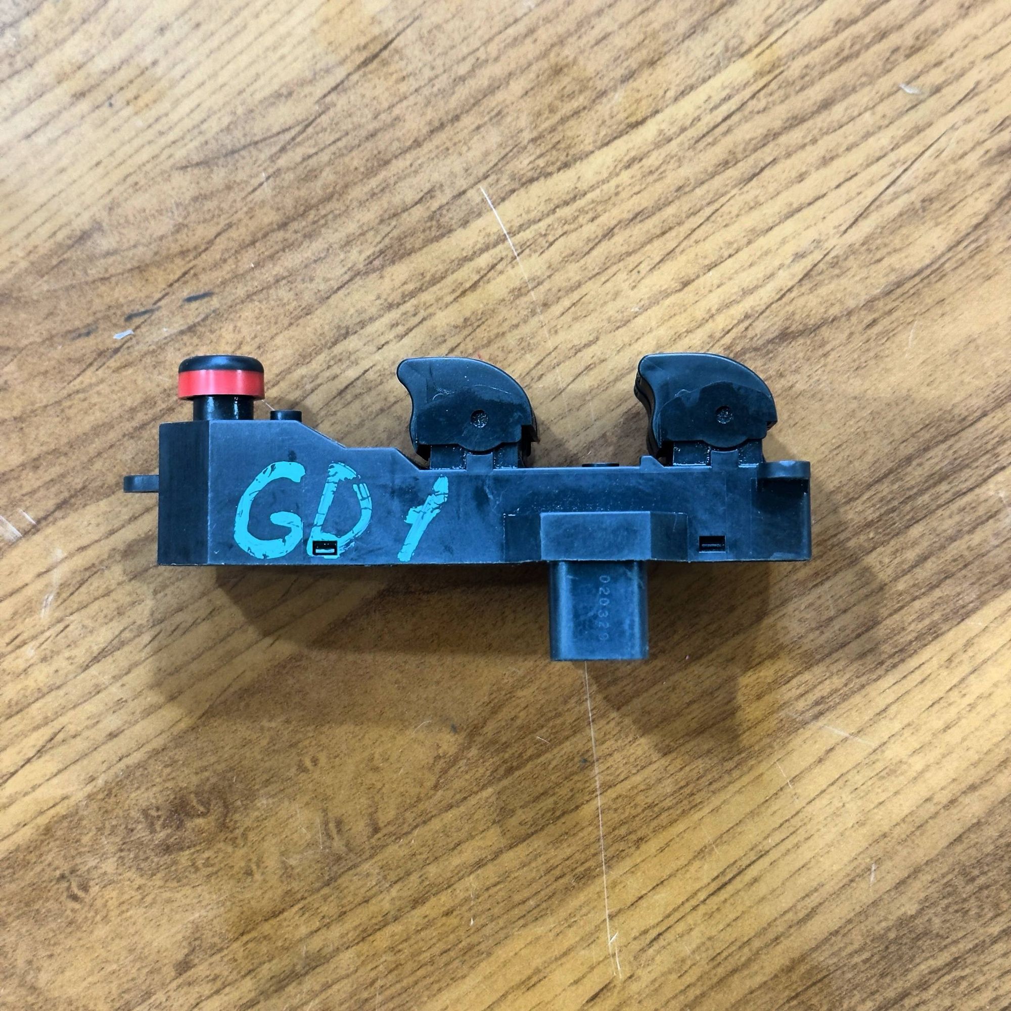 340 Блок управления стеклоподъемниками HONDA FIT GD1, 3000 рублей, Невинномысск