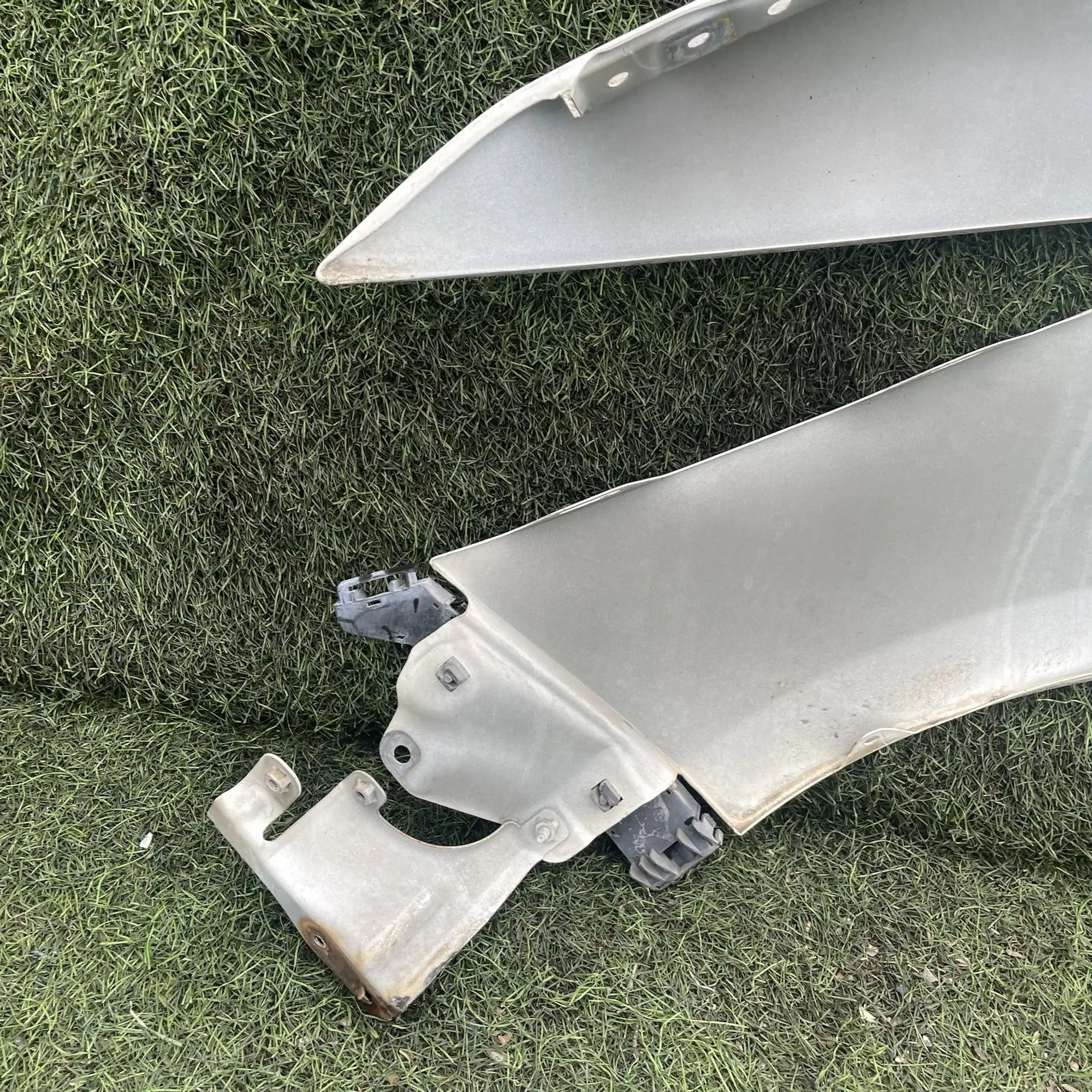 https://ycs.partsauto.market/partsauto-images/thmbs/userImages/772e461030aea93f4dbb6447c0f924d3/part/5a5459d8-368a-4518-9eff-f6da8365368e_1778833890445.jpg