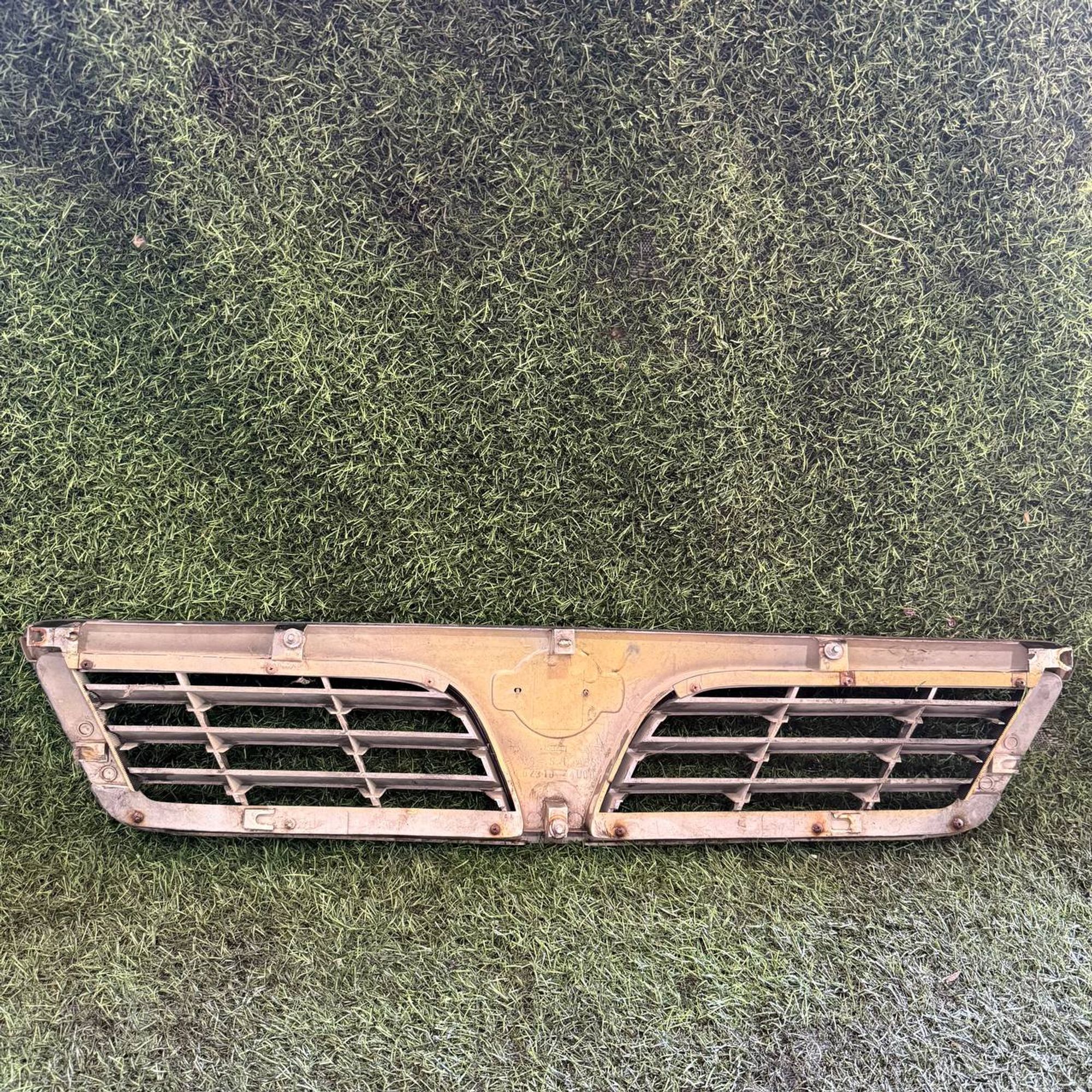 88 Решетка радиатора NISSAN CEFIRO A32, 3000 рублей, Невинномысск