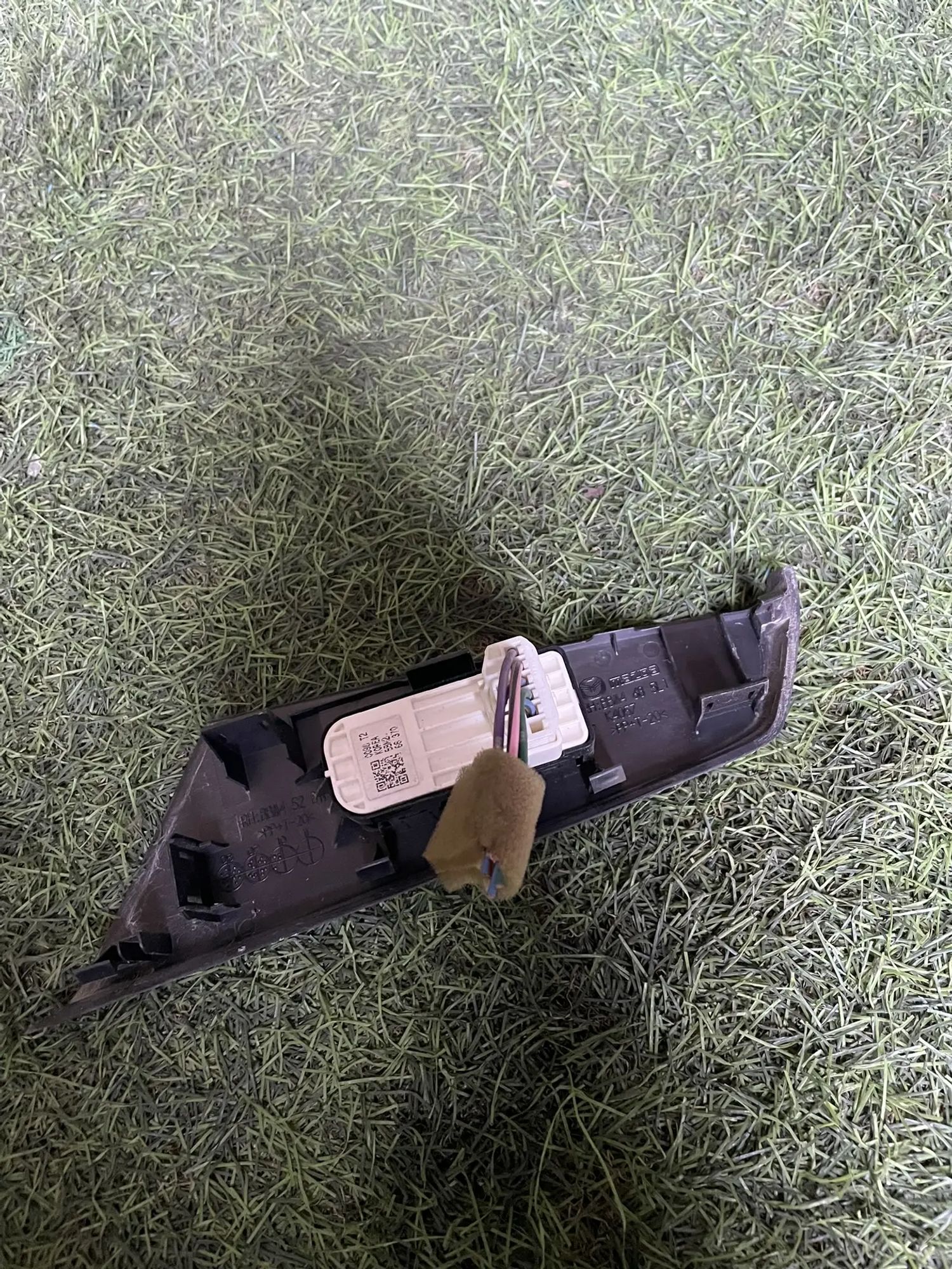 618 Блок управления стеклоподъемником задний правый MAZDA AXELA BL5FW, 3000 рублей, Невинномысск