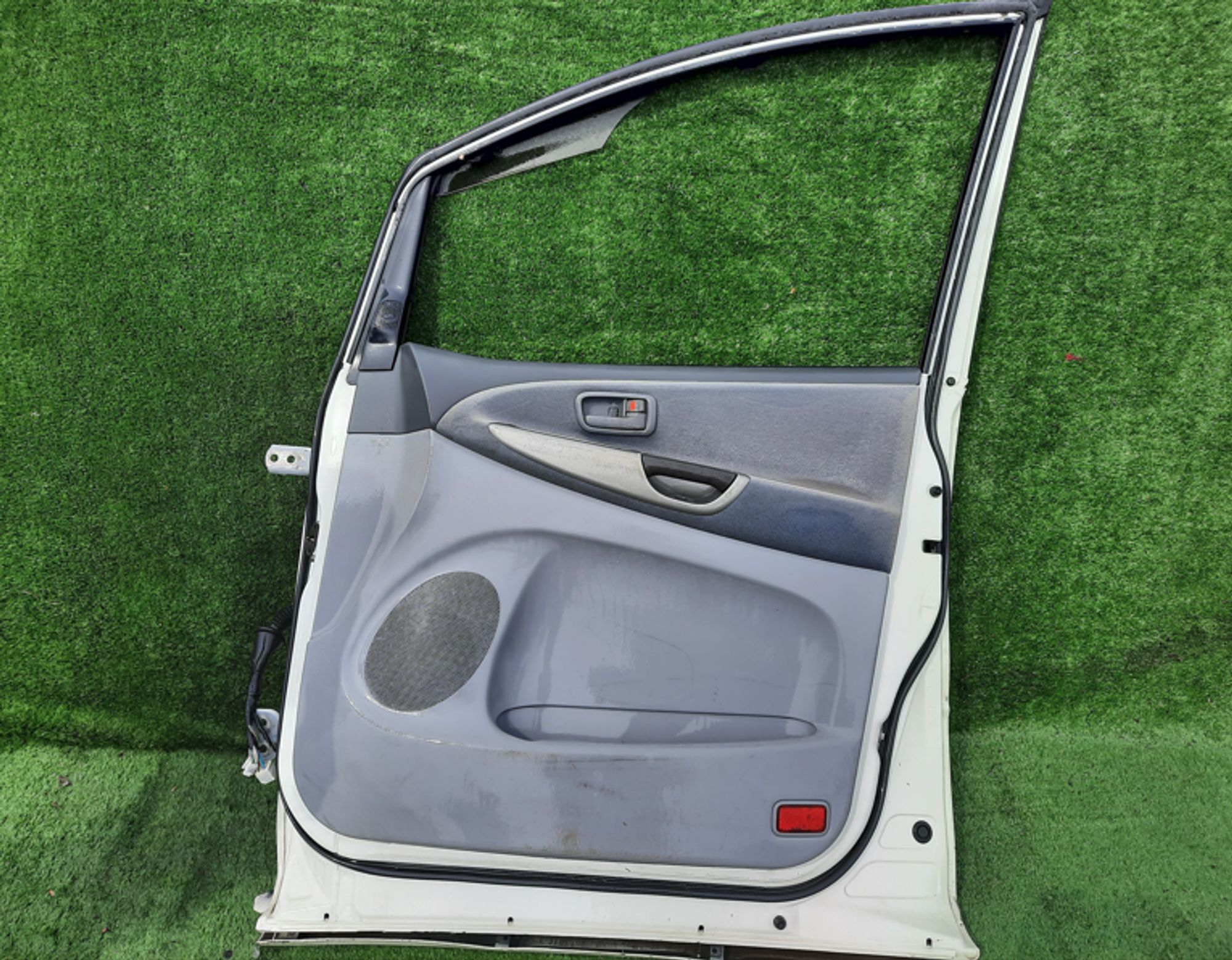 1469 дверь на TOYOTA ESTIMA ACR30, 9500 рублей, Невинномысск