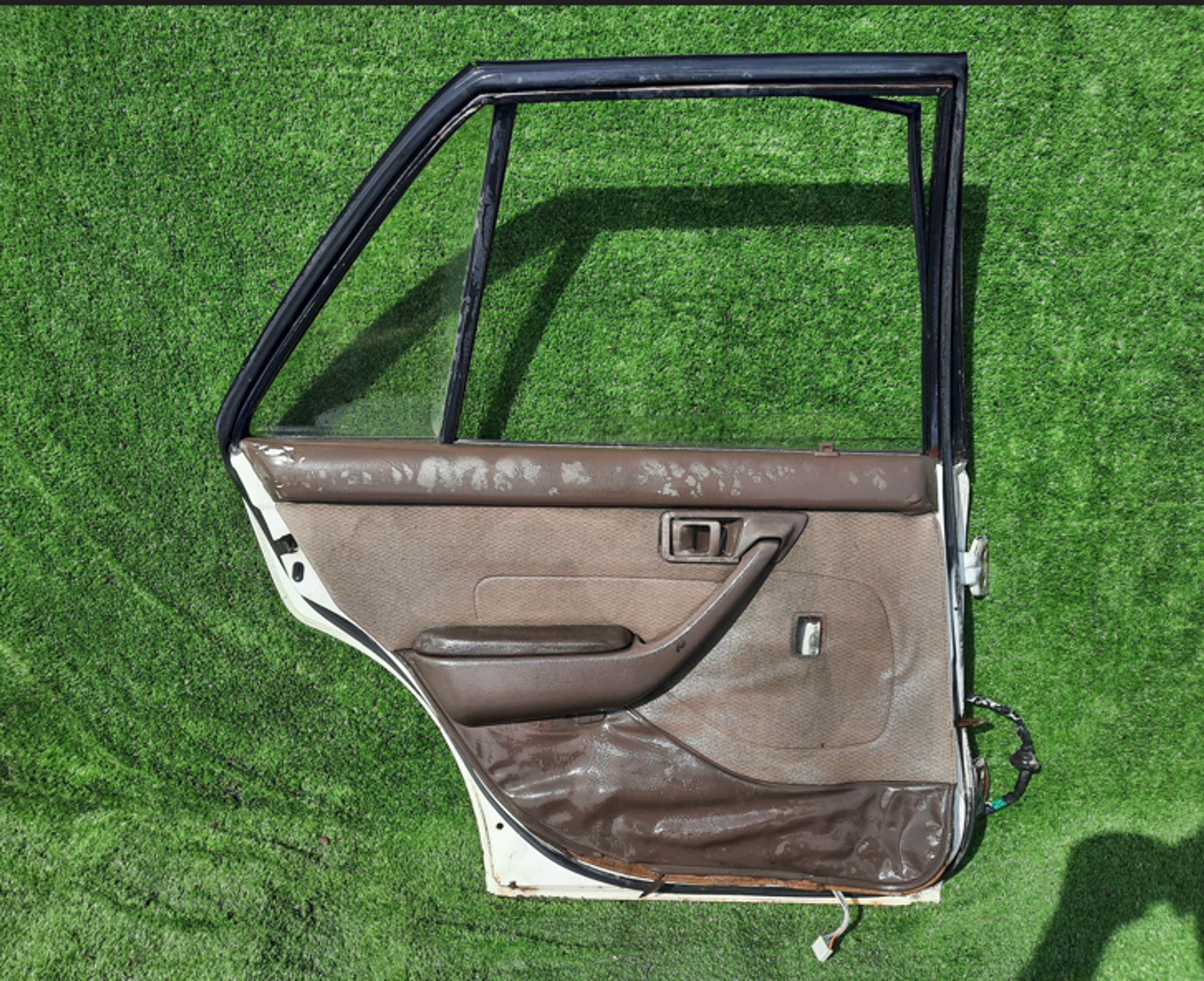 1246 дверь на TOYOTA CORONA AT170, 5500 рублей, Невинномысск