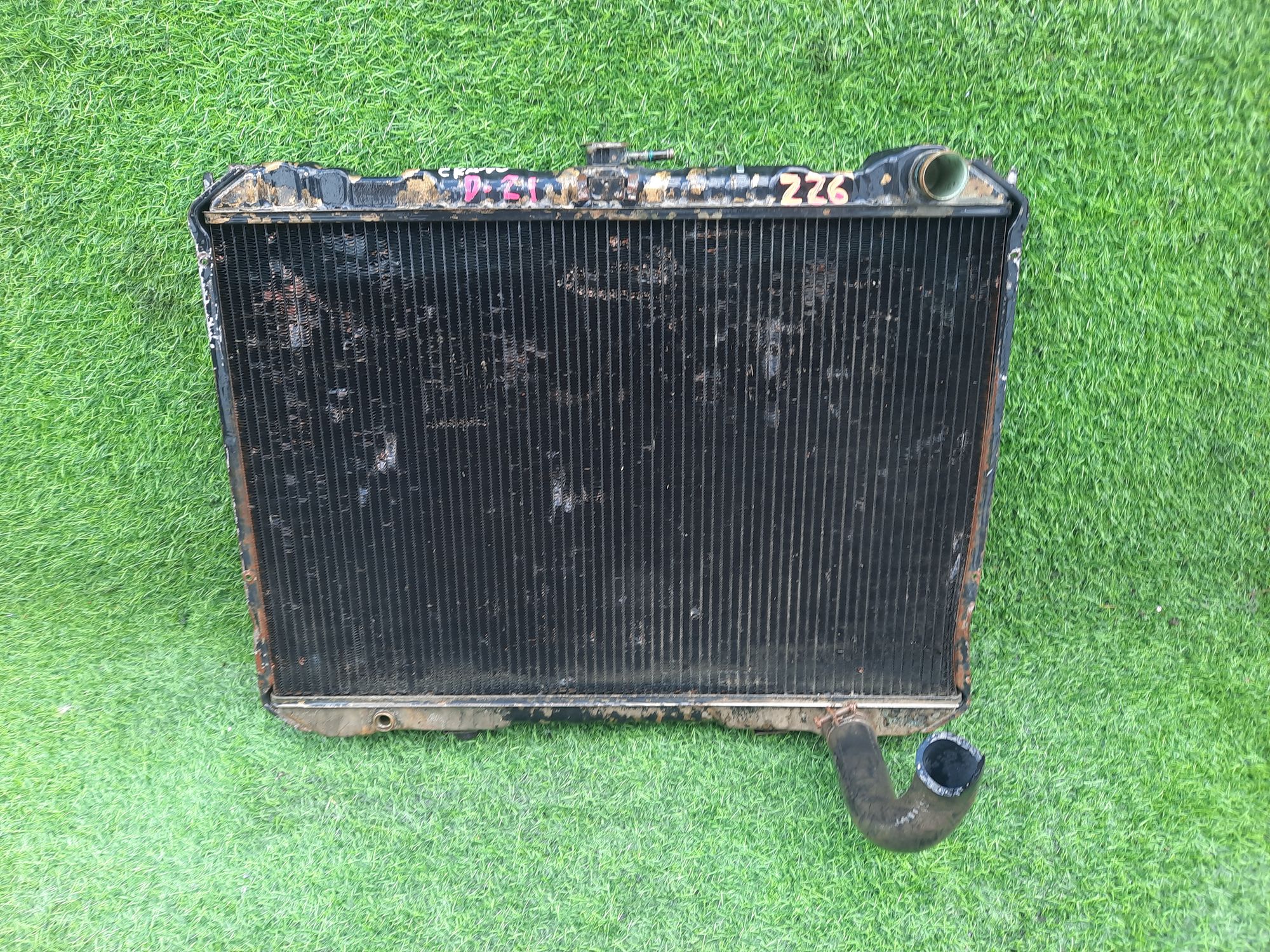 226 Радиатор охлаждения NISSAN TERRANO D21, 7500 рублей, Невинномысск