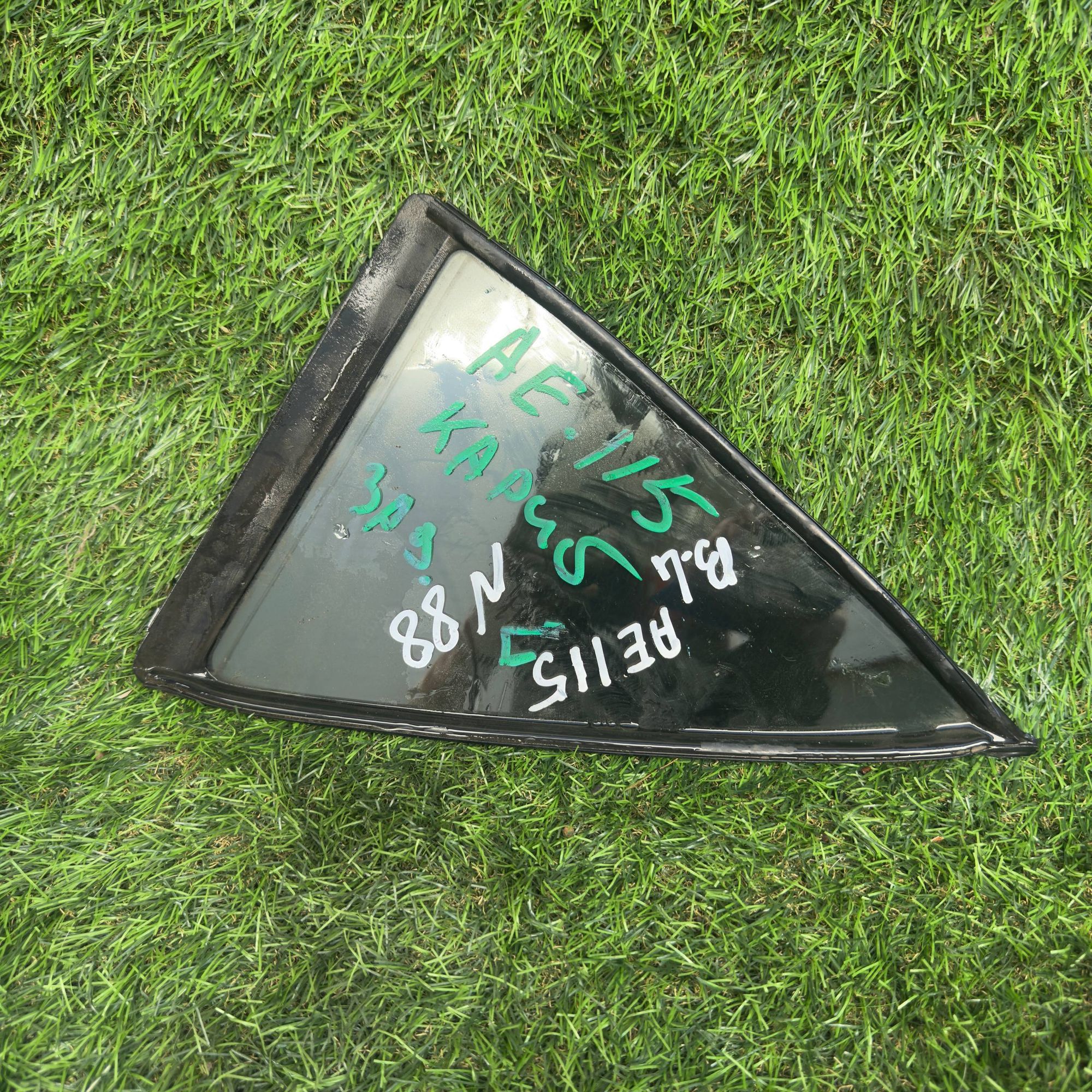 88 Форточка двери задней левой TOYOTA CARIB AE115, 1500 рублей, Невинномысск