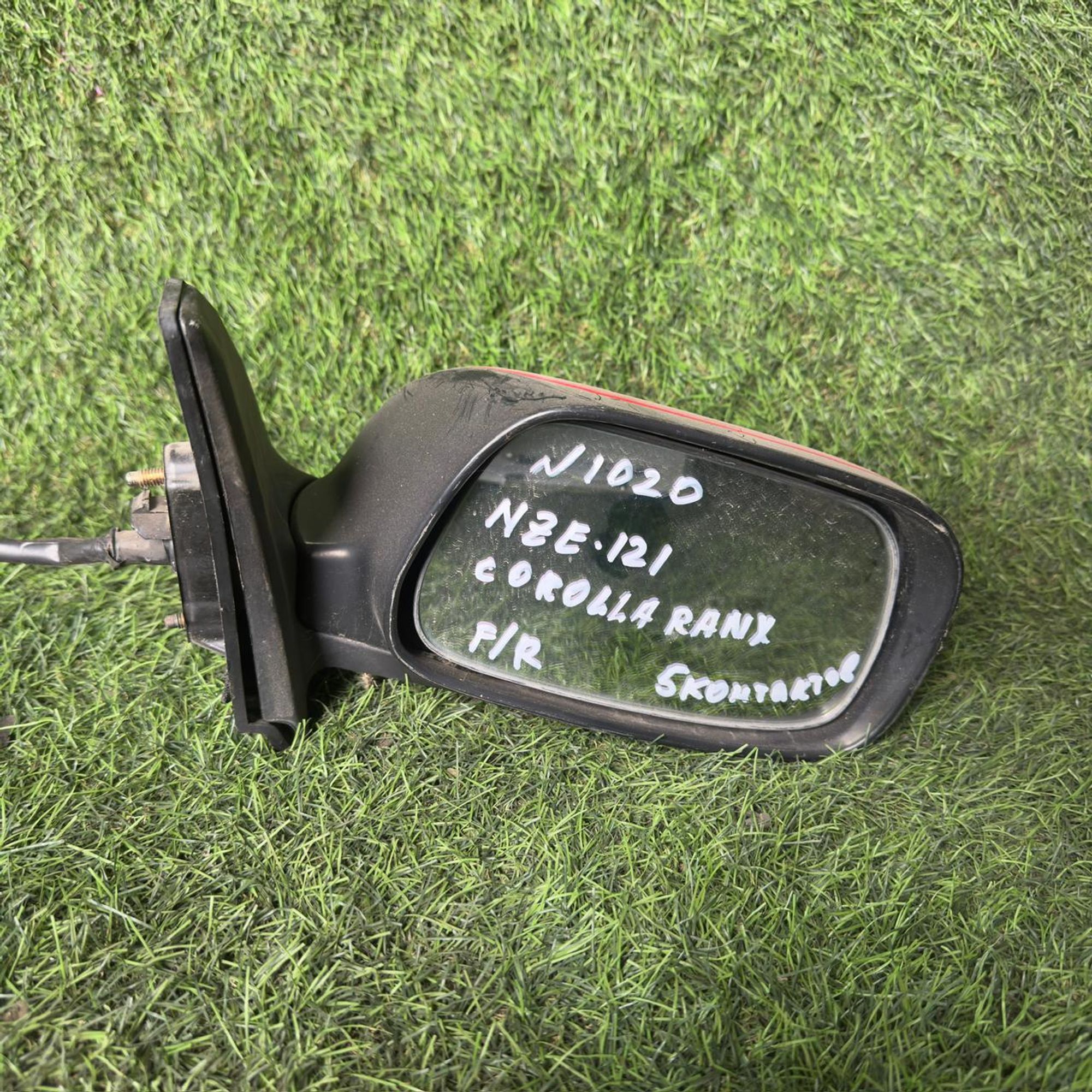 1020 Зеркало боковое правое TOYOTA COROLLA  RUNX NZE121, 4500 рублей, Невинномысск