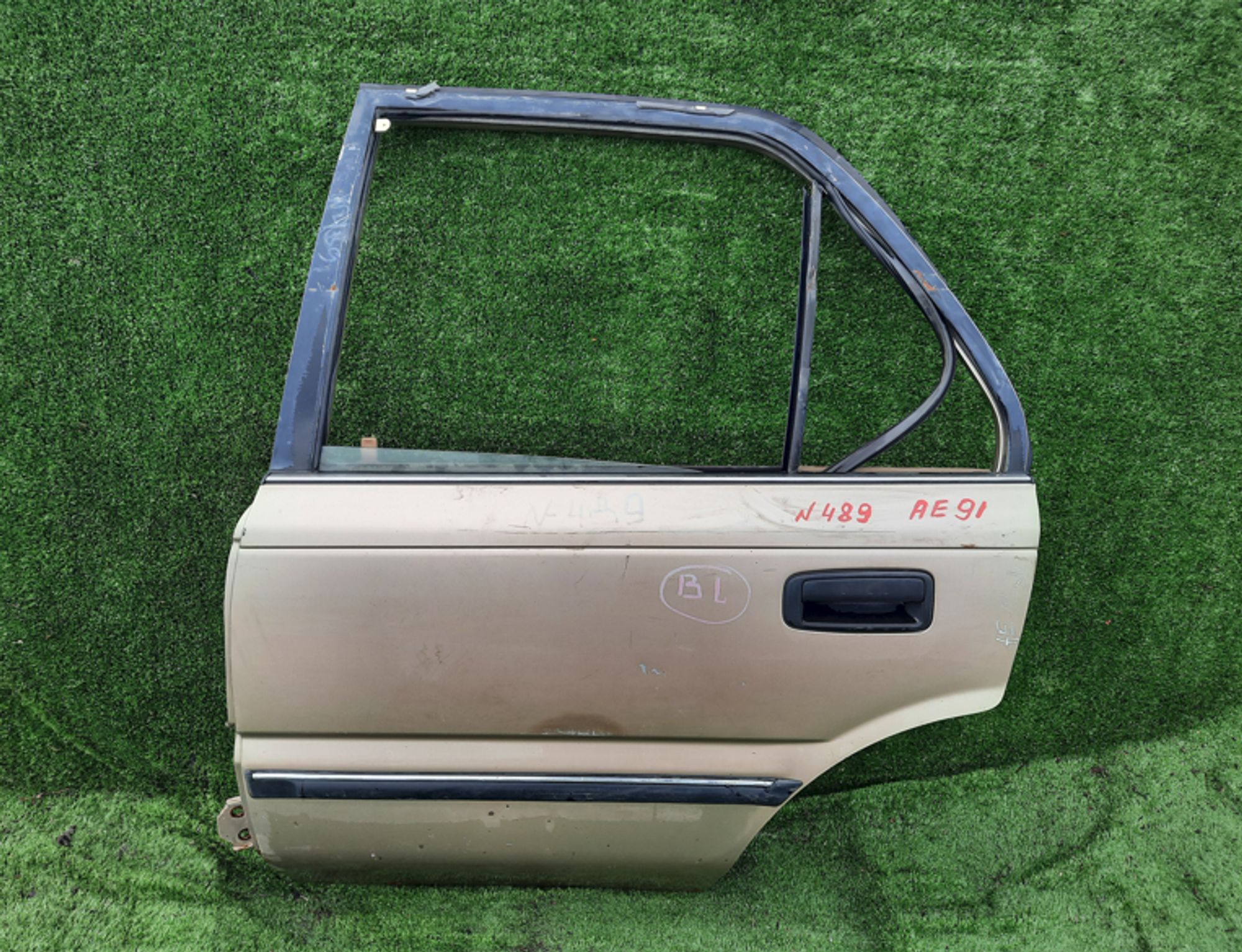 489 дверь на TOYOTA COROLLA AE91, 4500 рублей, Невинномысск